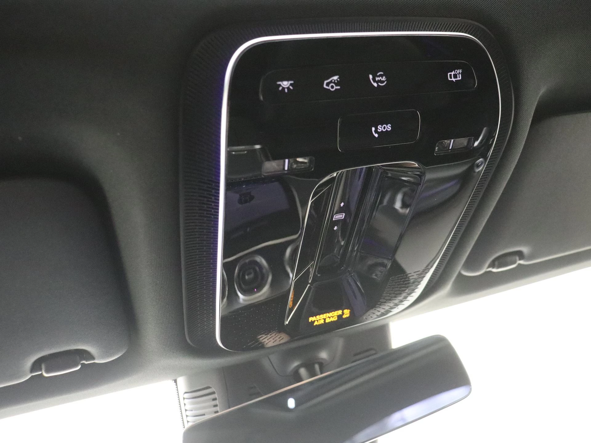 Mercedes-Benz-GLC-image-21