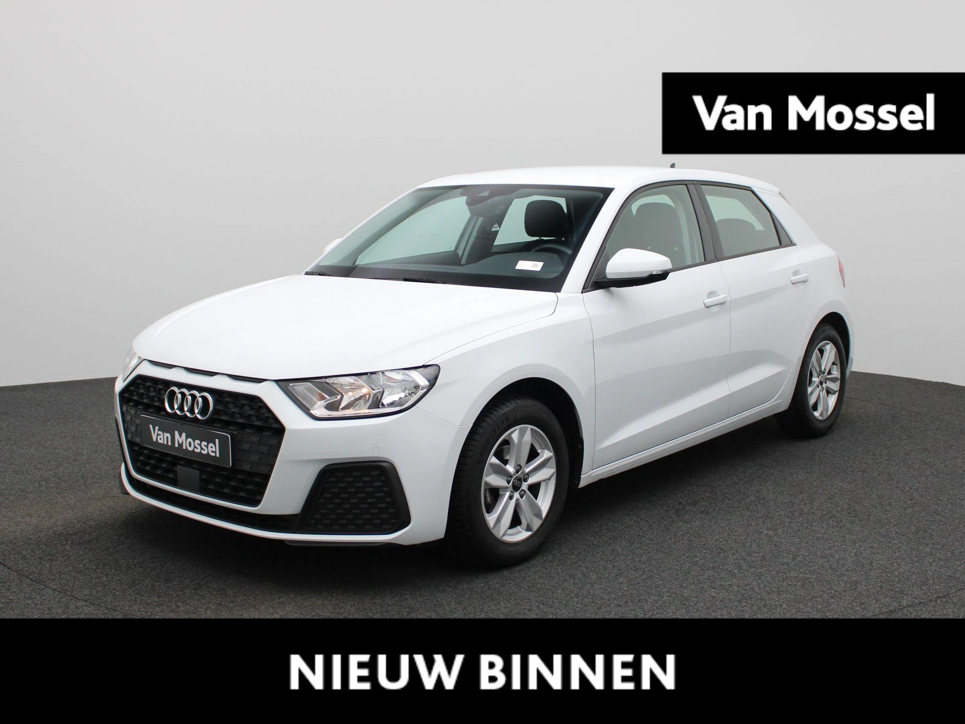 Audi-A1 Sportback-image-0