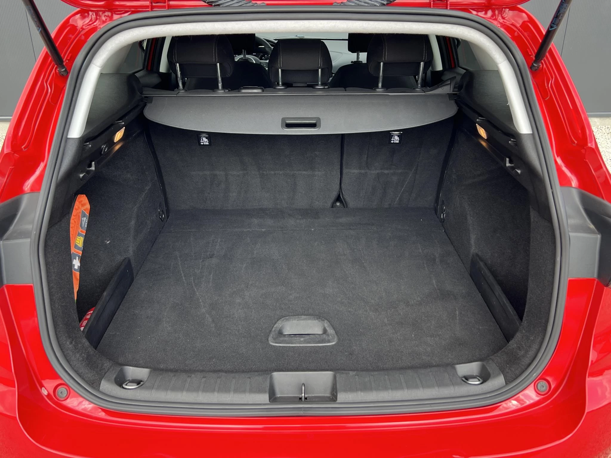 Fiat Tipo Stationwagon 1.4 Turbo Mirror