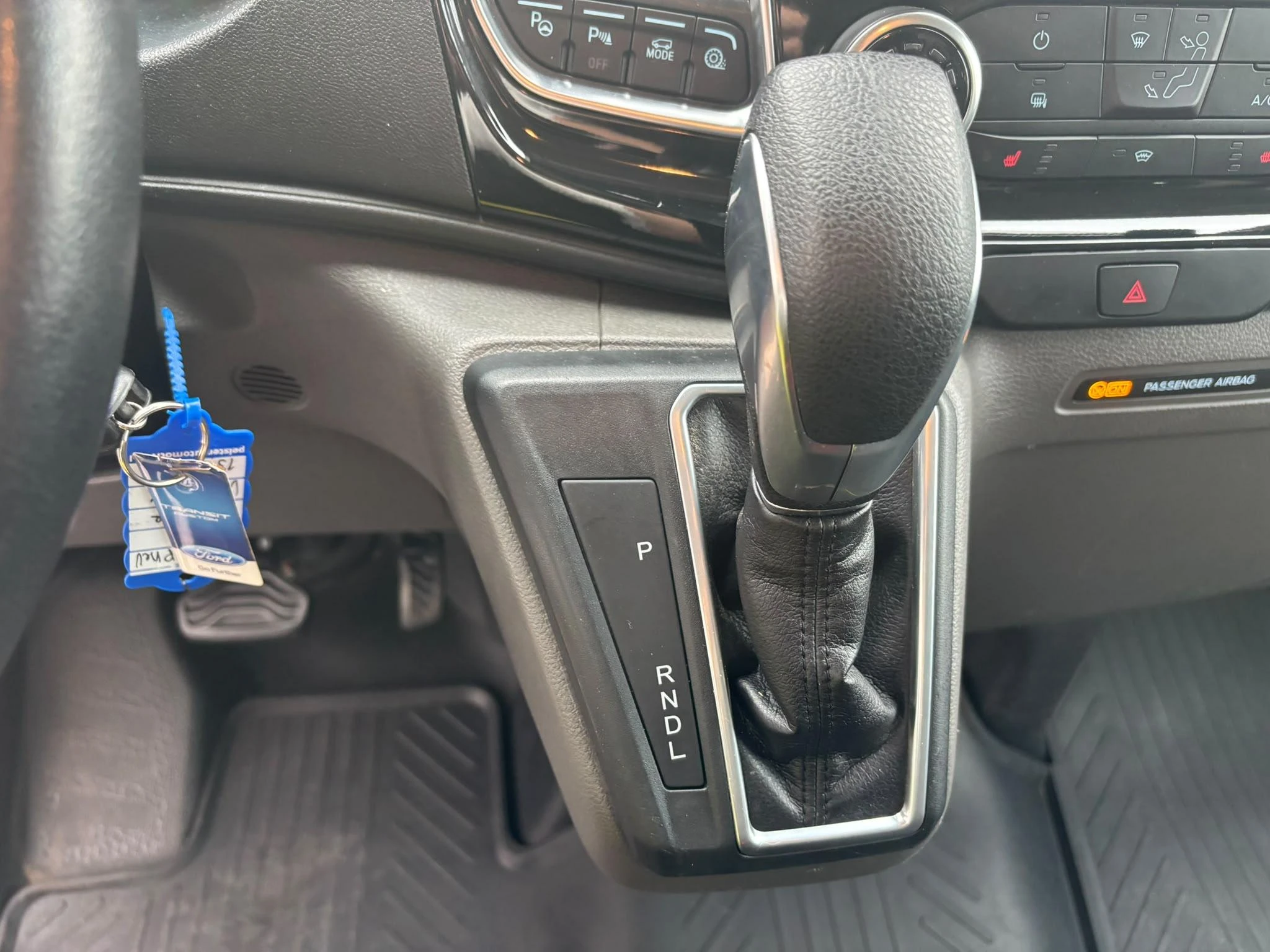 Ford-Transit Custom-image-17