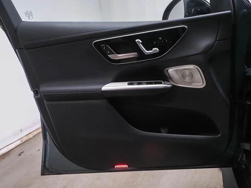 Mercedes-Benz GLC 300e 4MATIC Business Solution AMG