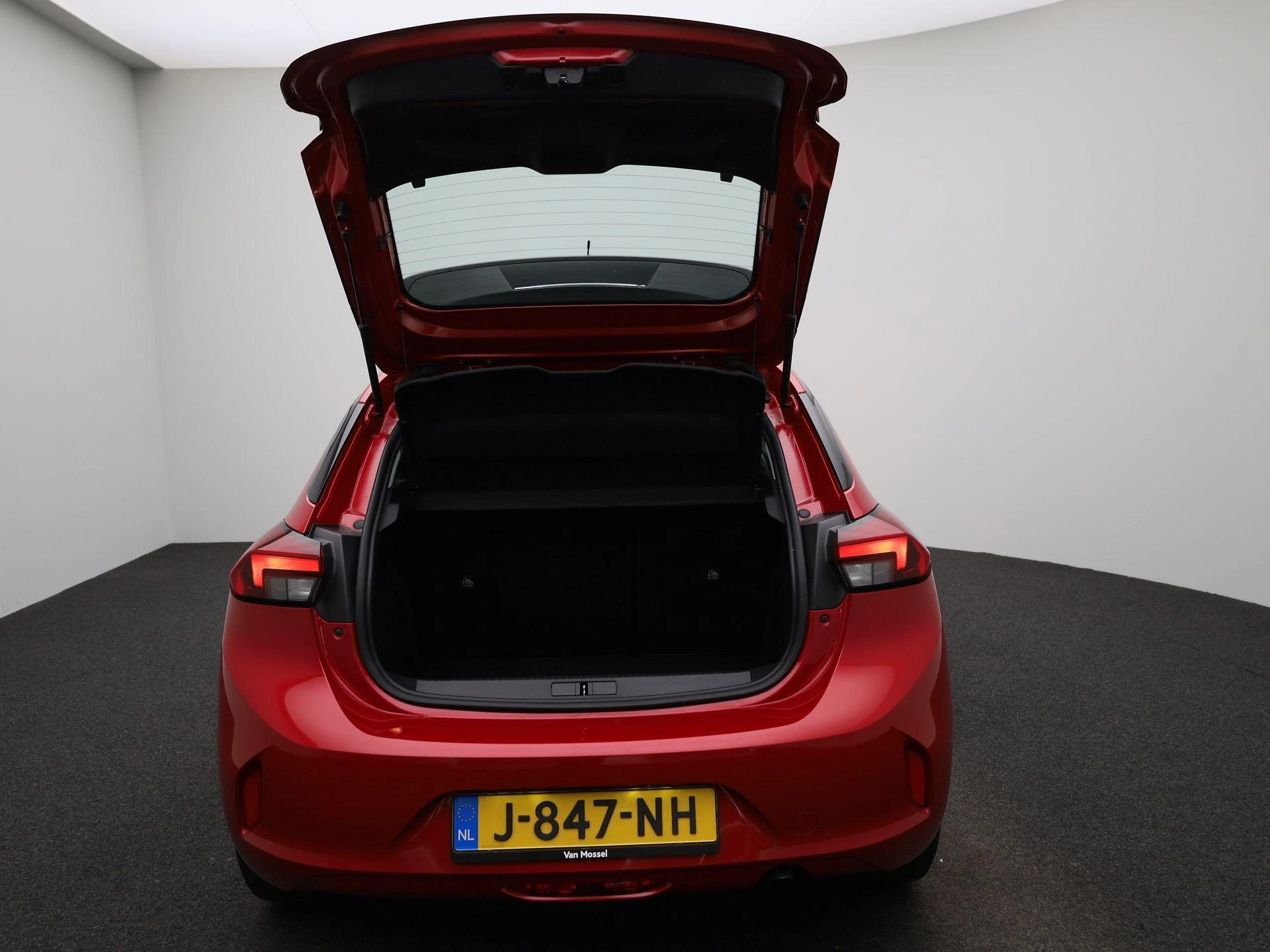 Opel-Corsa-image-11