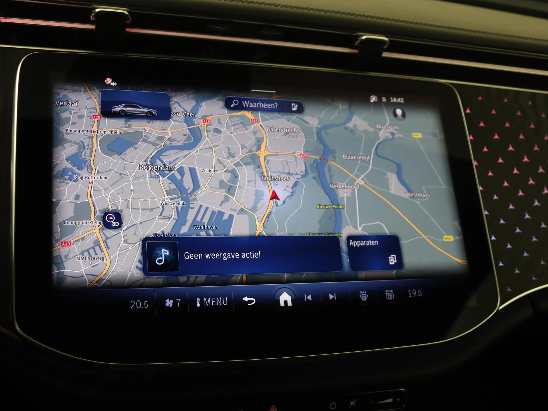 Mercedes-Benz-E-Klasse-image-19