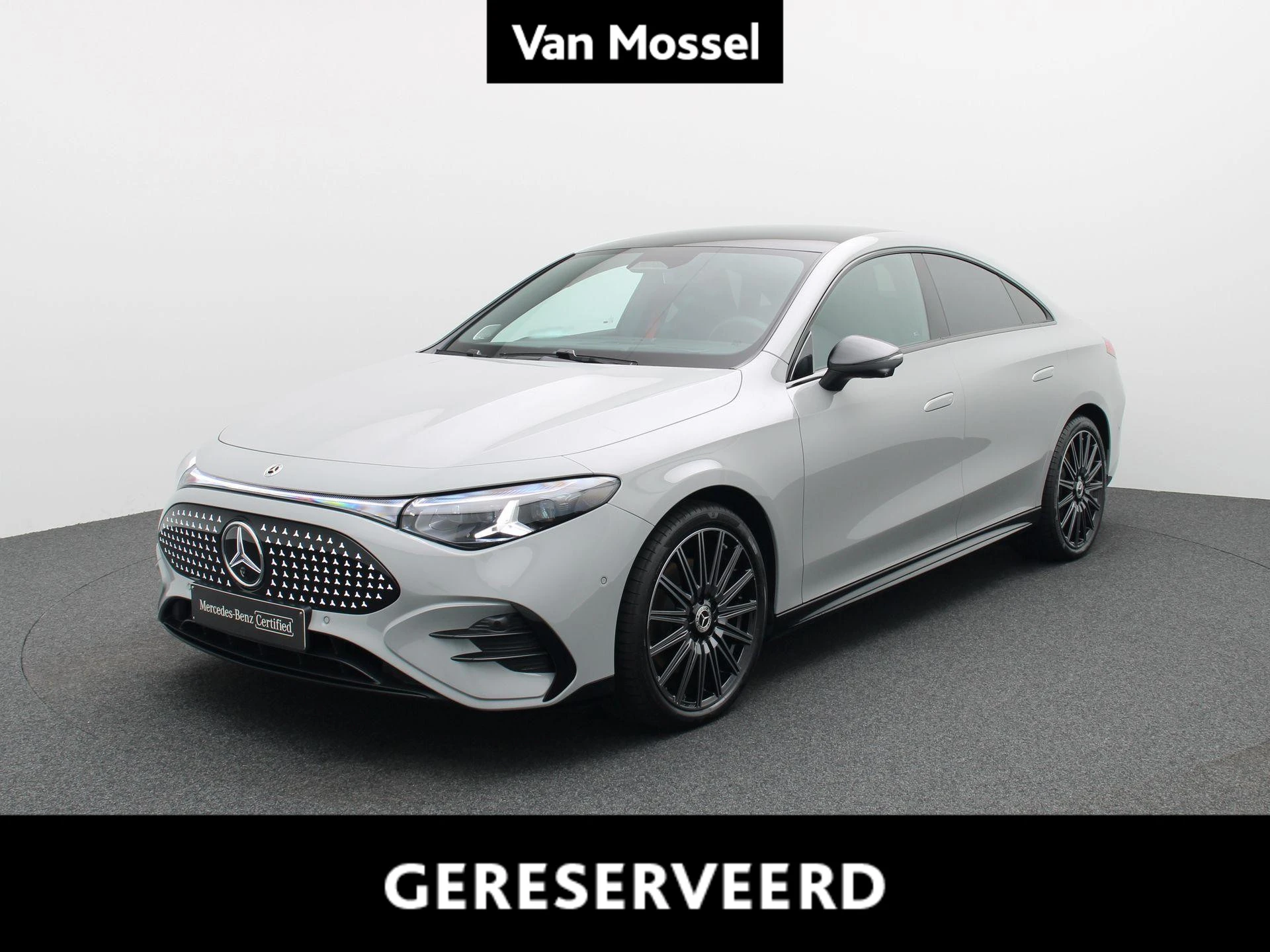 Mercedes-Benz-CLA-image-0