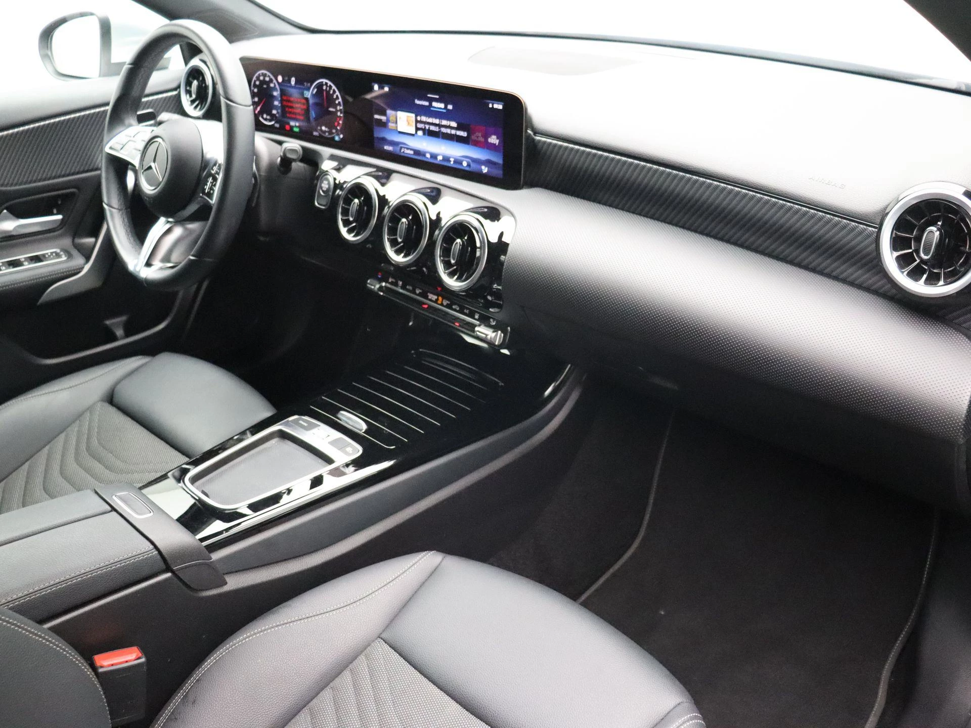 Mercedes-Benz Classe A 250 e Business Line