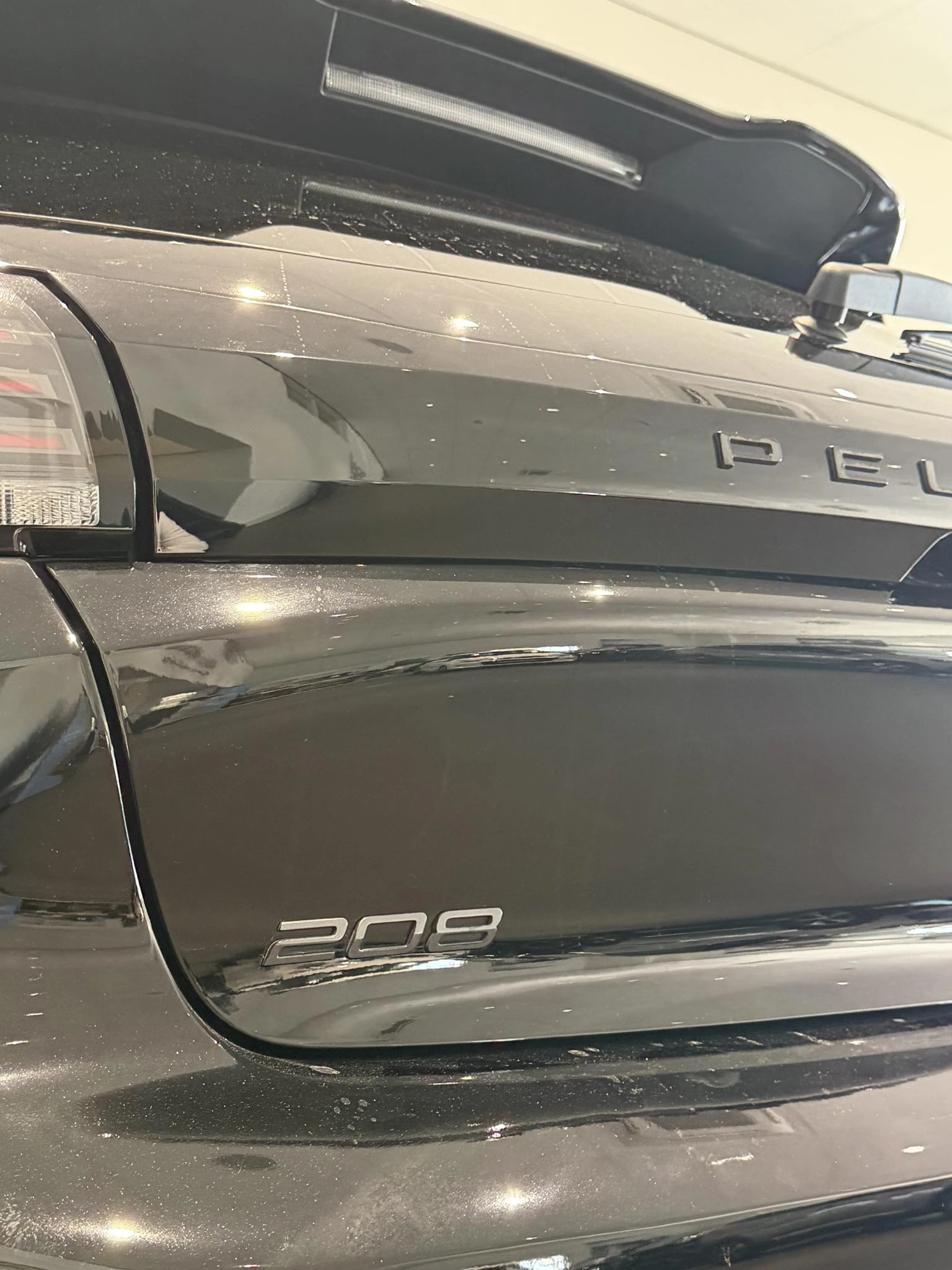 Peugeot-208-image-9