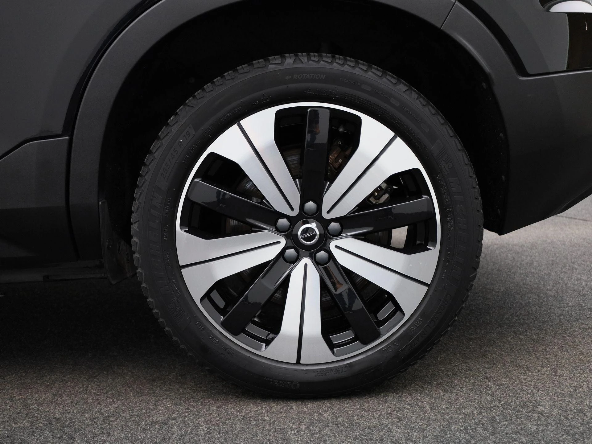 Volvo-XC40-image-12