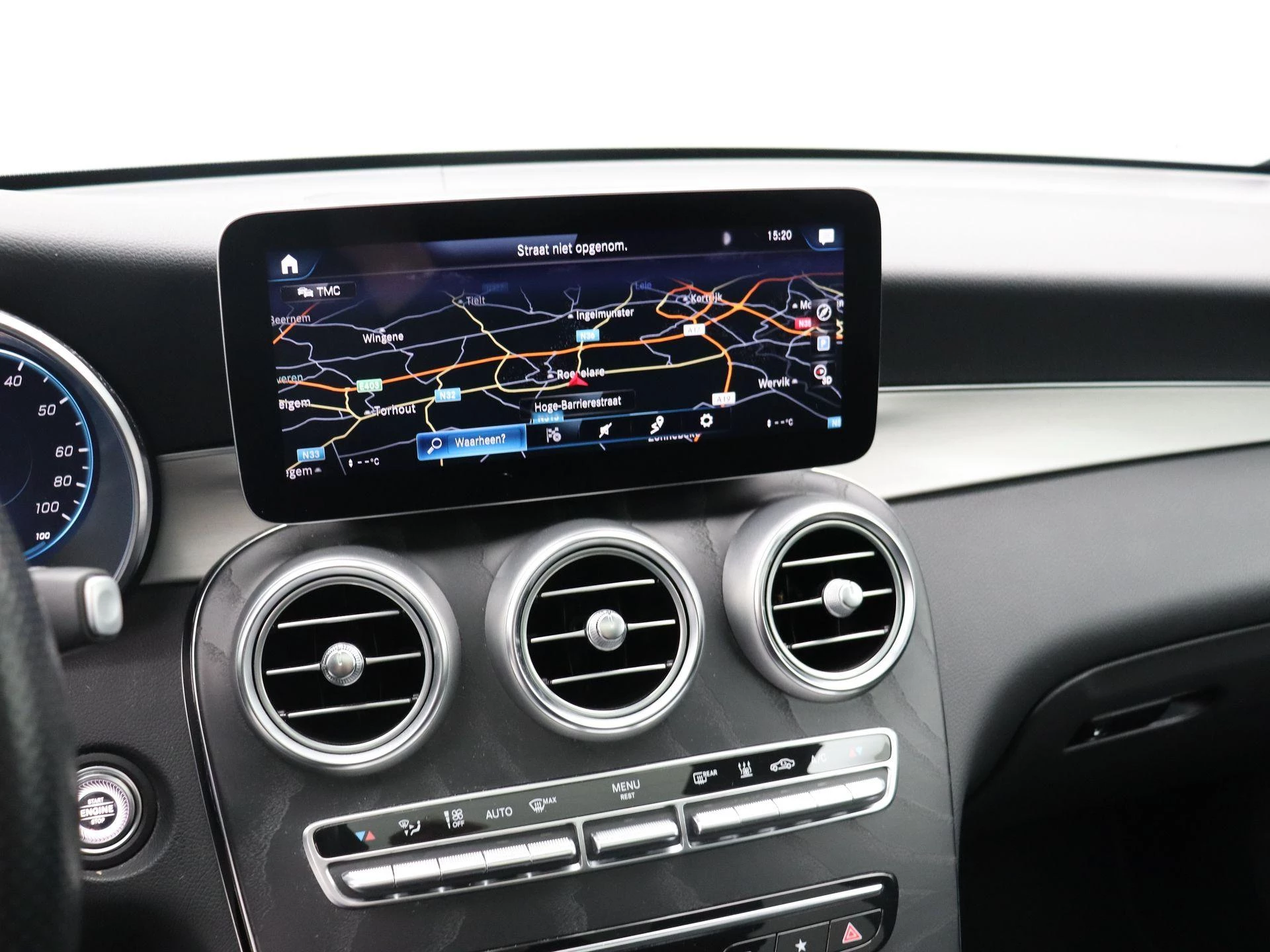 Mercedes-Benz GLC 300e SUV AMG LINE + PANO DAK + BURMESTER + CARPLAY + SURROUND VIEW +