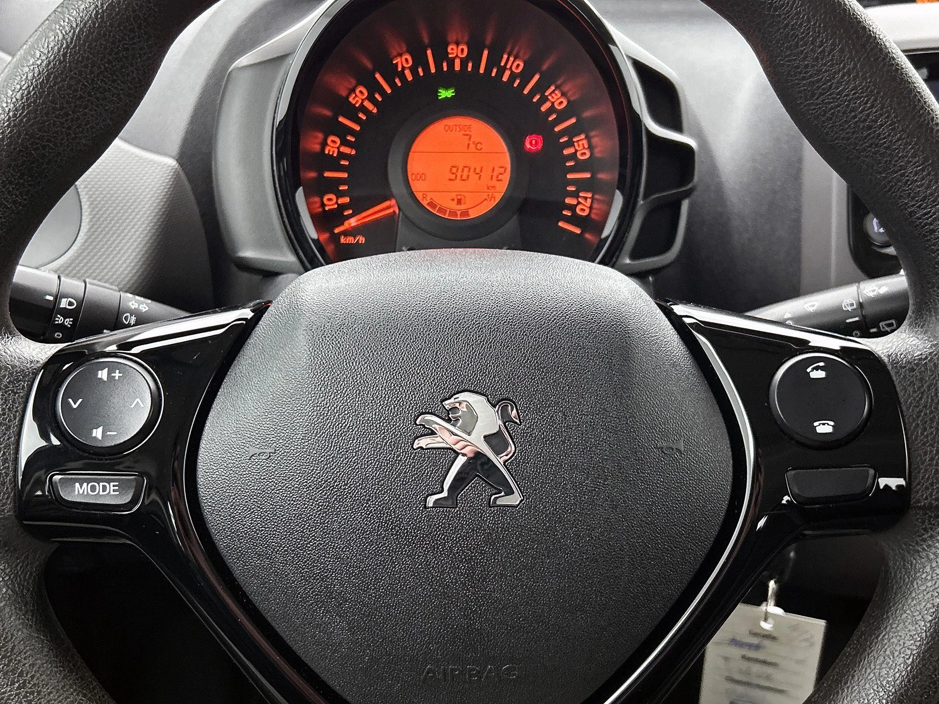 Peugeot-108-image-12