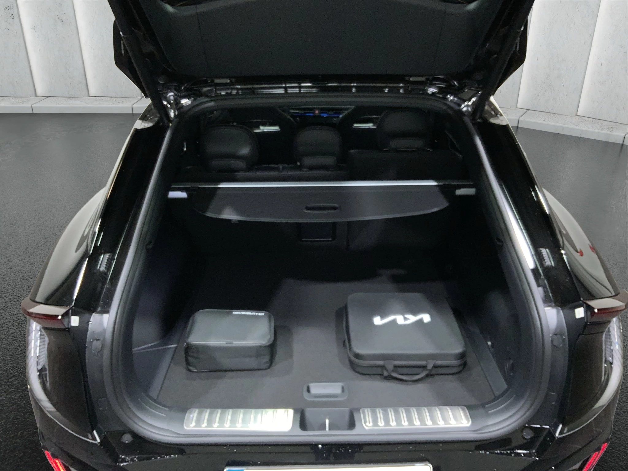 Kia EV6 GT 84 kWh 478 kW Allradantrieb Sports Utility Vehicle. 5-türig