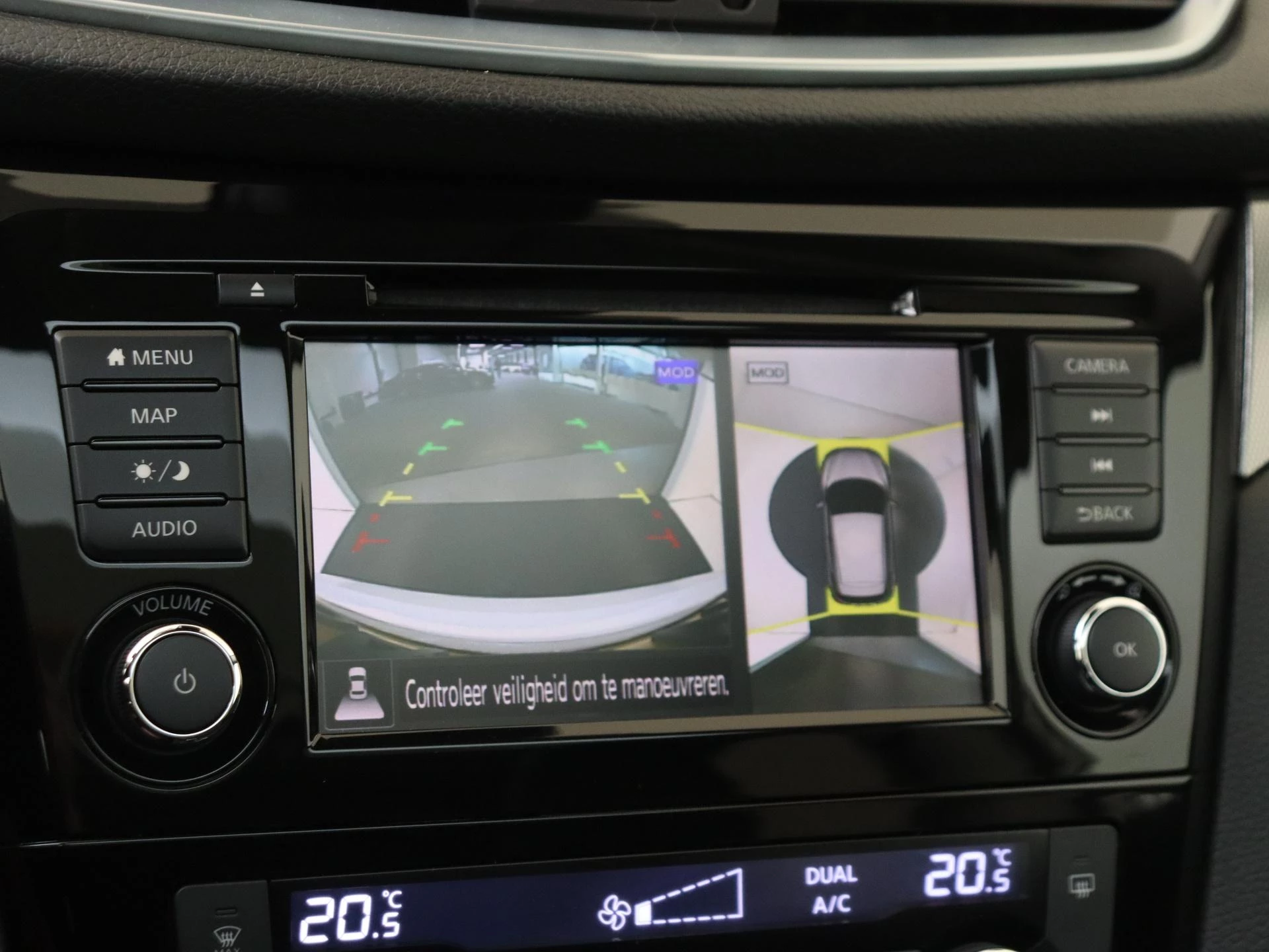 Nissan QASHQAI 1.3 DIG-T Premium Edition
