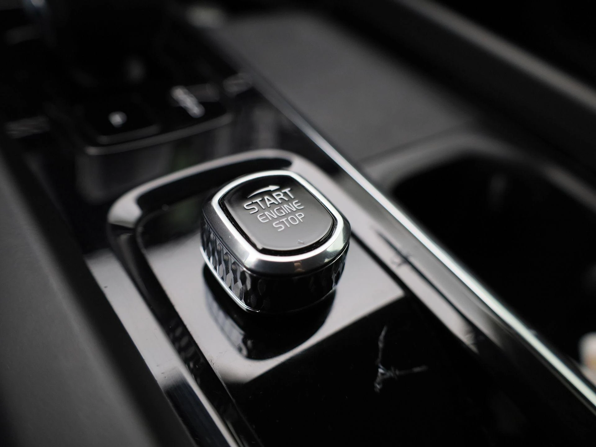 Volvo-XC60-image-29