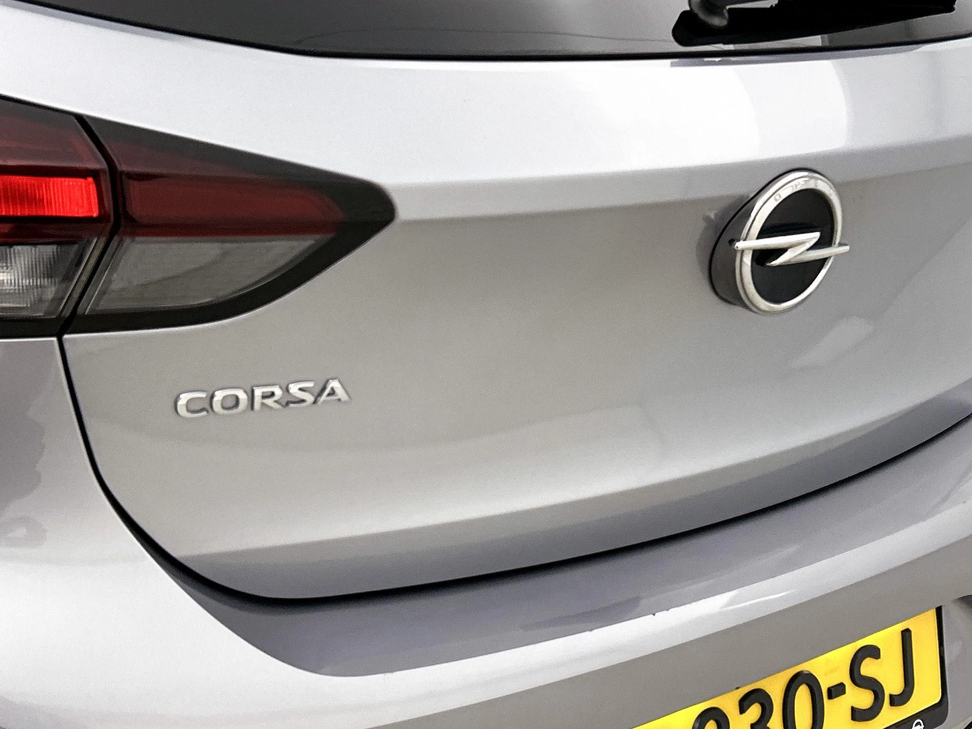 Opel Corsa 1.2 Edition