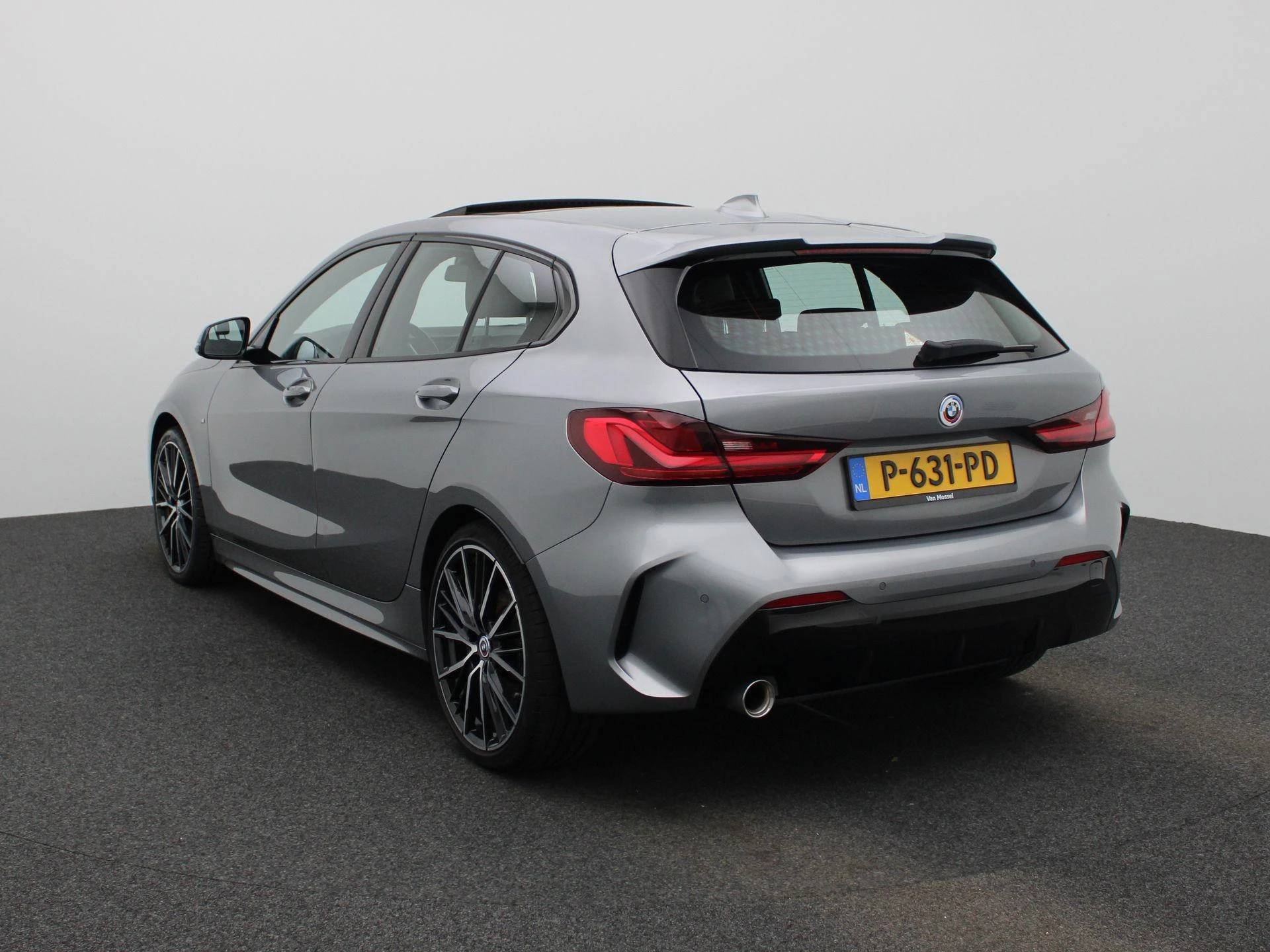 BMW-1 Serie-image-1