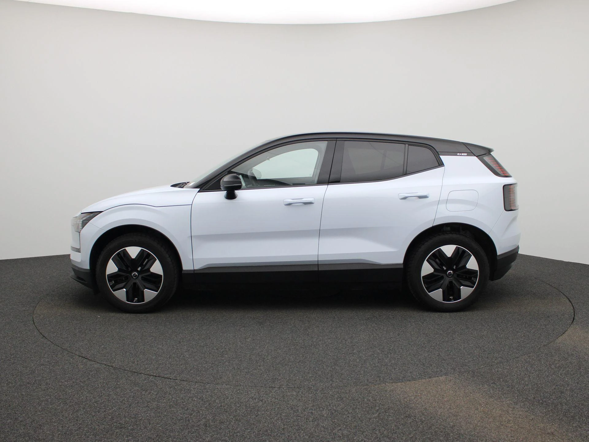 Volvo-EX30-image-4