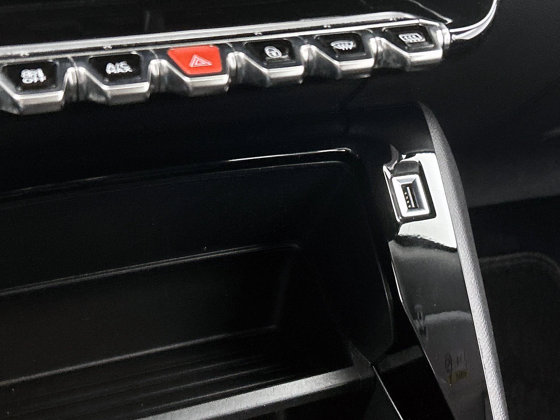 Peugeot-2008-image-32