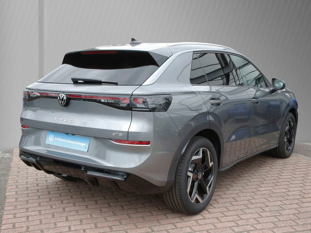Volkswagen T-Roc 1.5 eTSI DSG R-Line 18"ACC LED AHK DAB VC