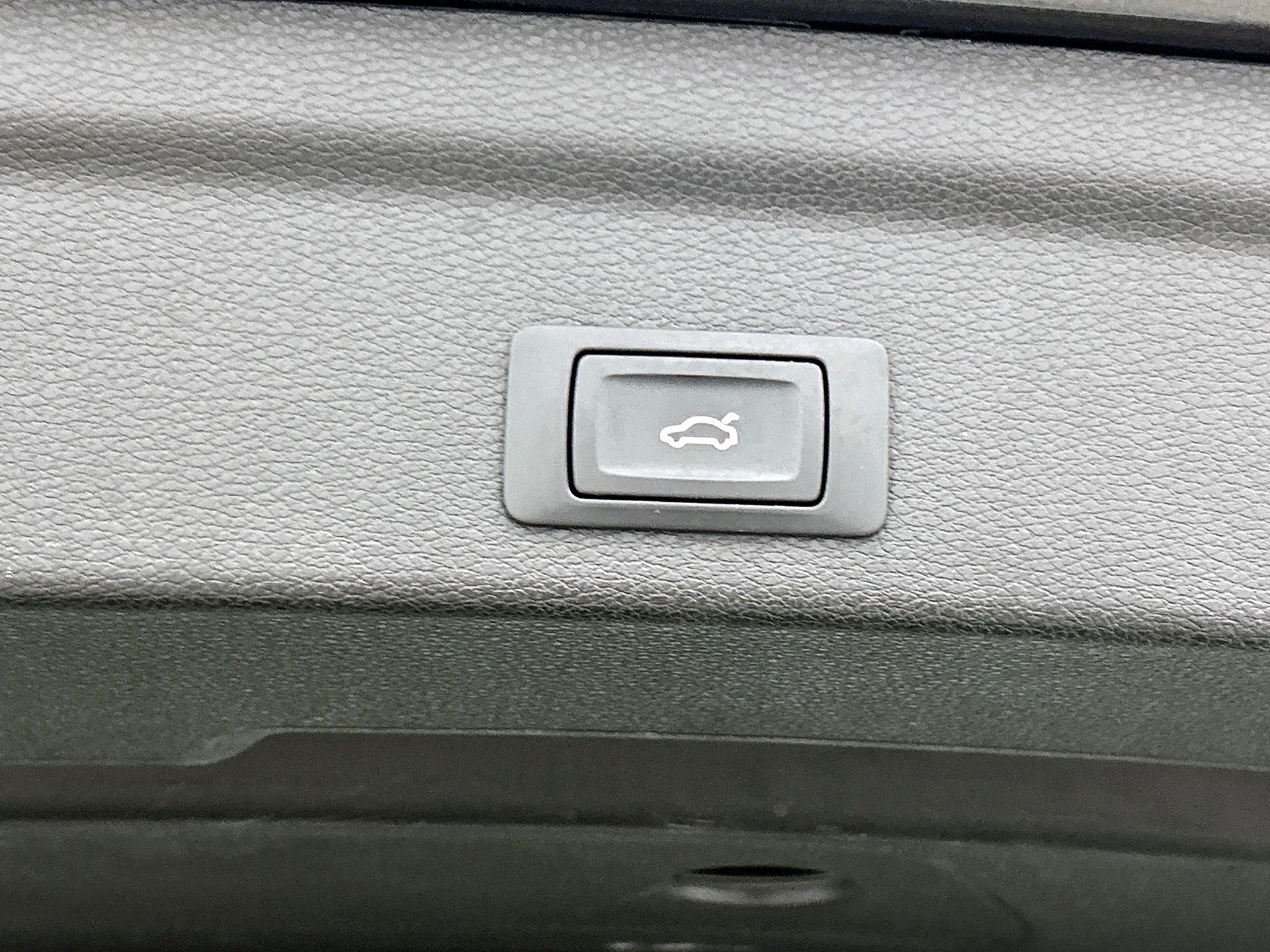 Audi-Q3-image-19