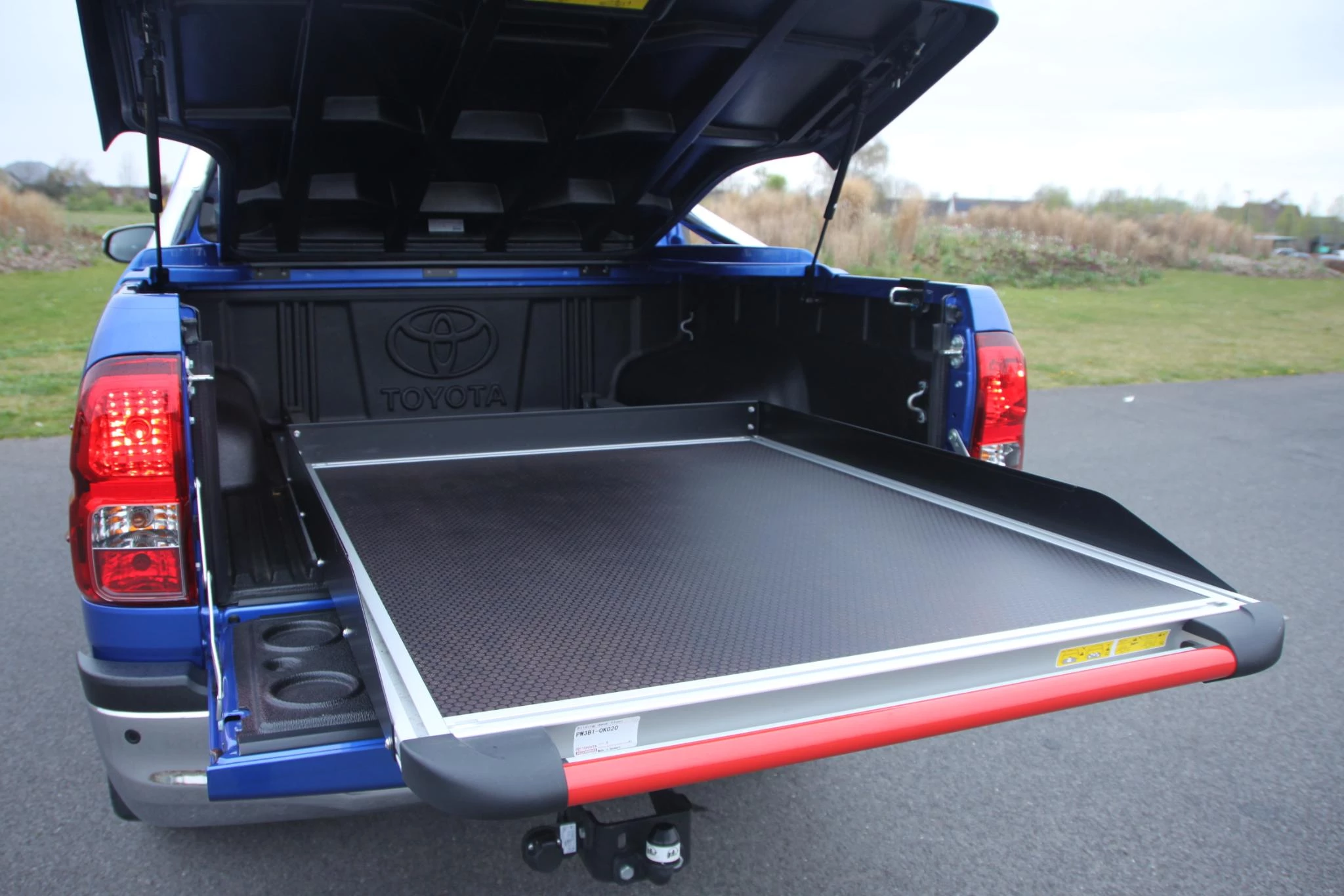 Toyota Hilux 2.4 D-4D Double Cab Aut. Limited