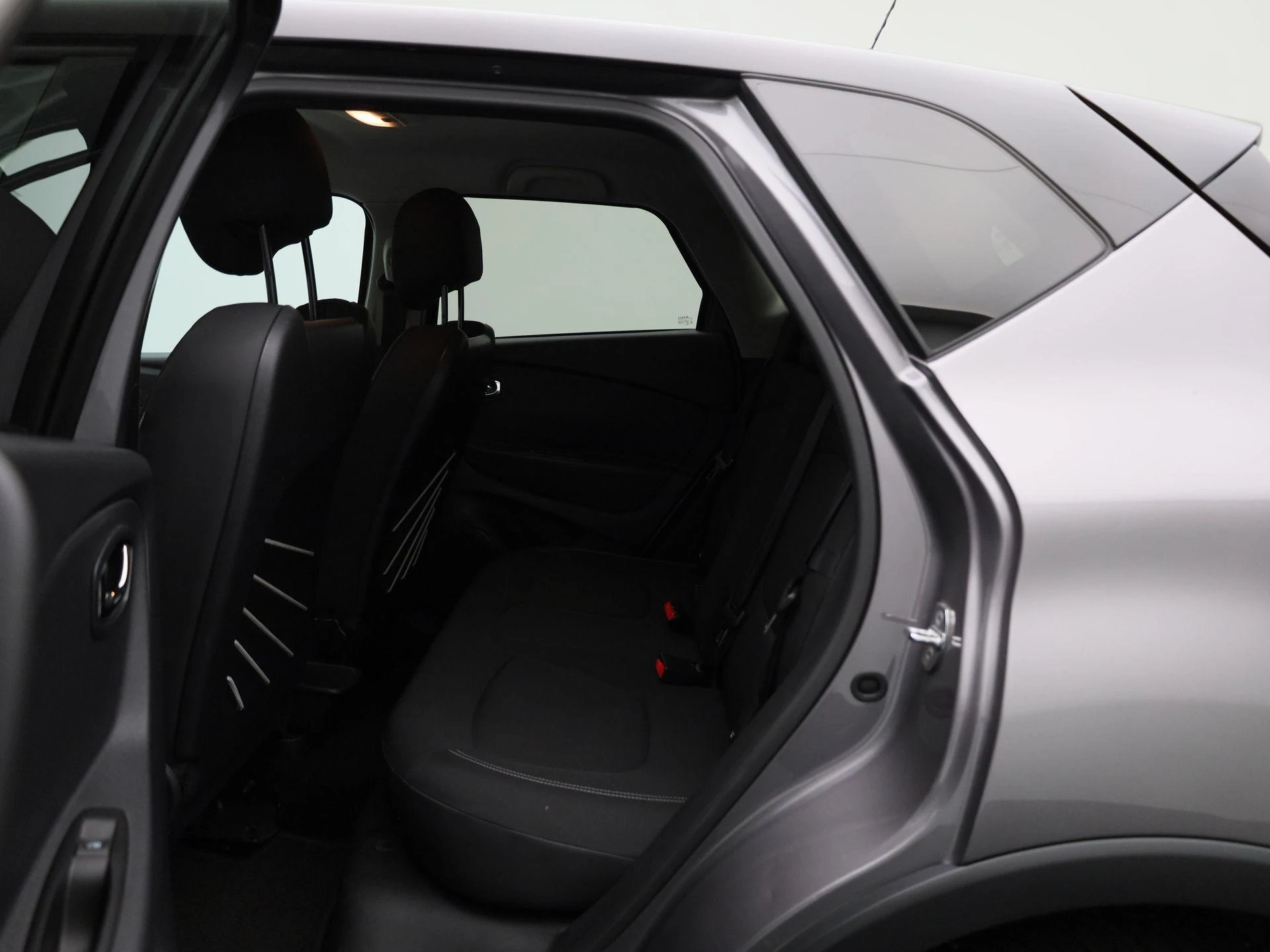 Renault-Captur-image-8