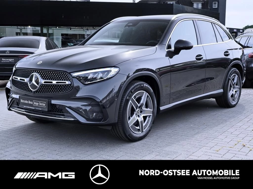Mercedes-Benz GLC 300 d AMG 4M DISTRONIC MBUX SHZ LED AMG Line