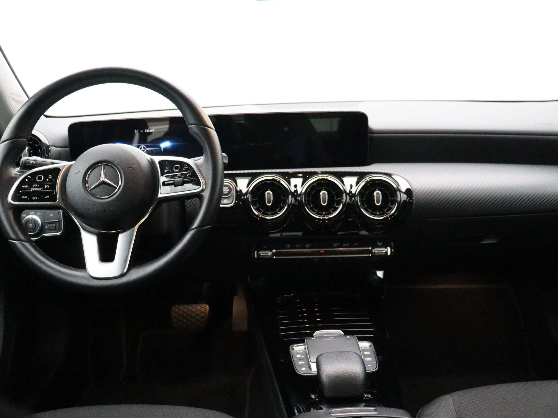 Mercedes-Benz Classe A Limousine 180d Business Solution