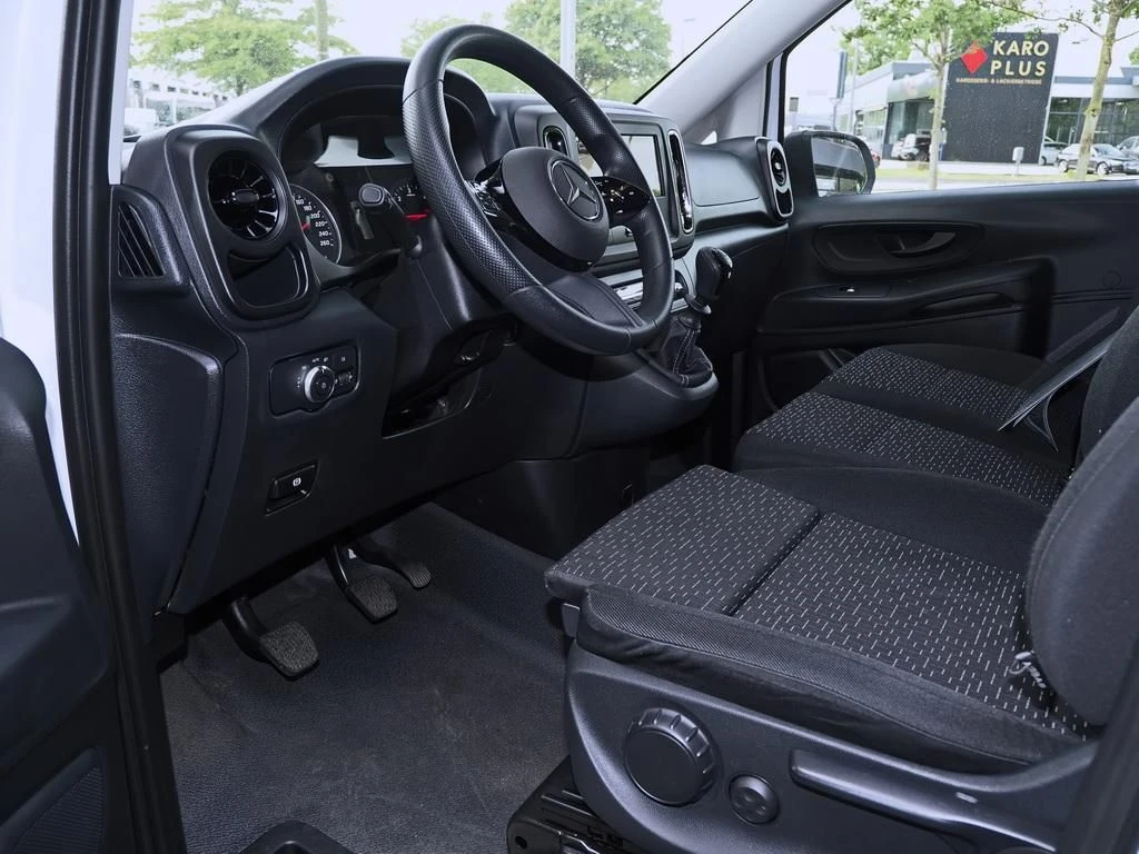 Mercedes-Benz-Vito 116-image-7