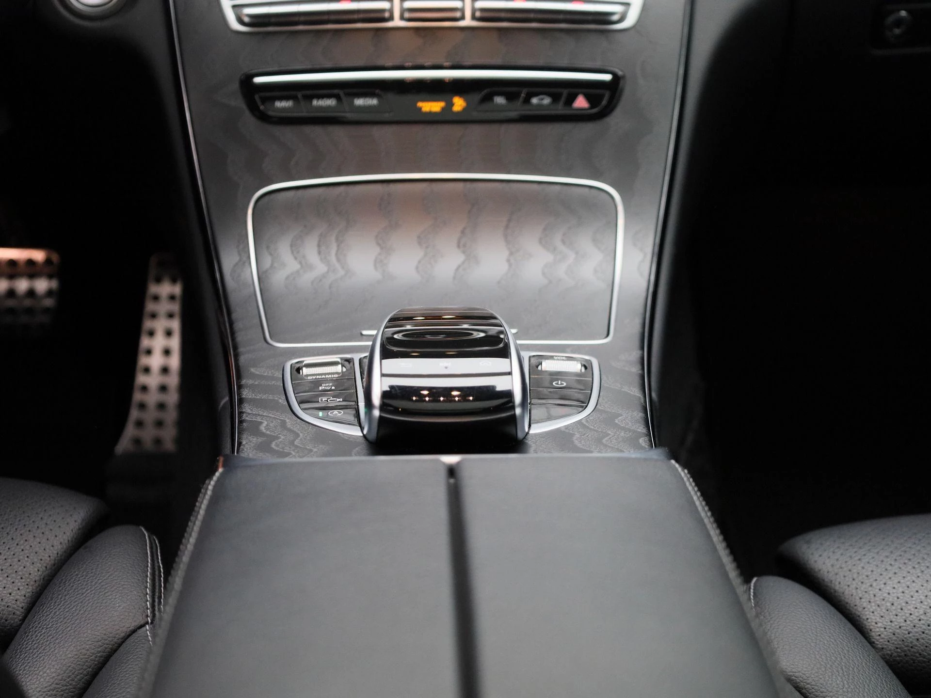 Mercedes-Benz C-Klasse Estate 180 Business Solution AMG