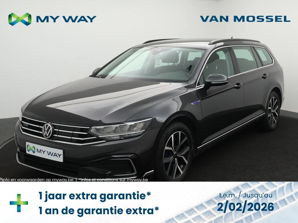 Volkswagen-Passat-image-0