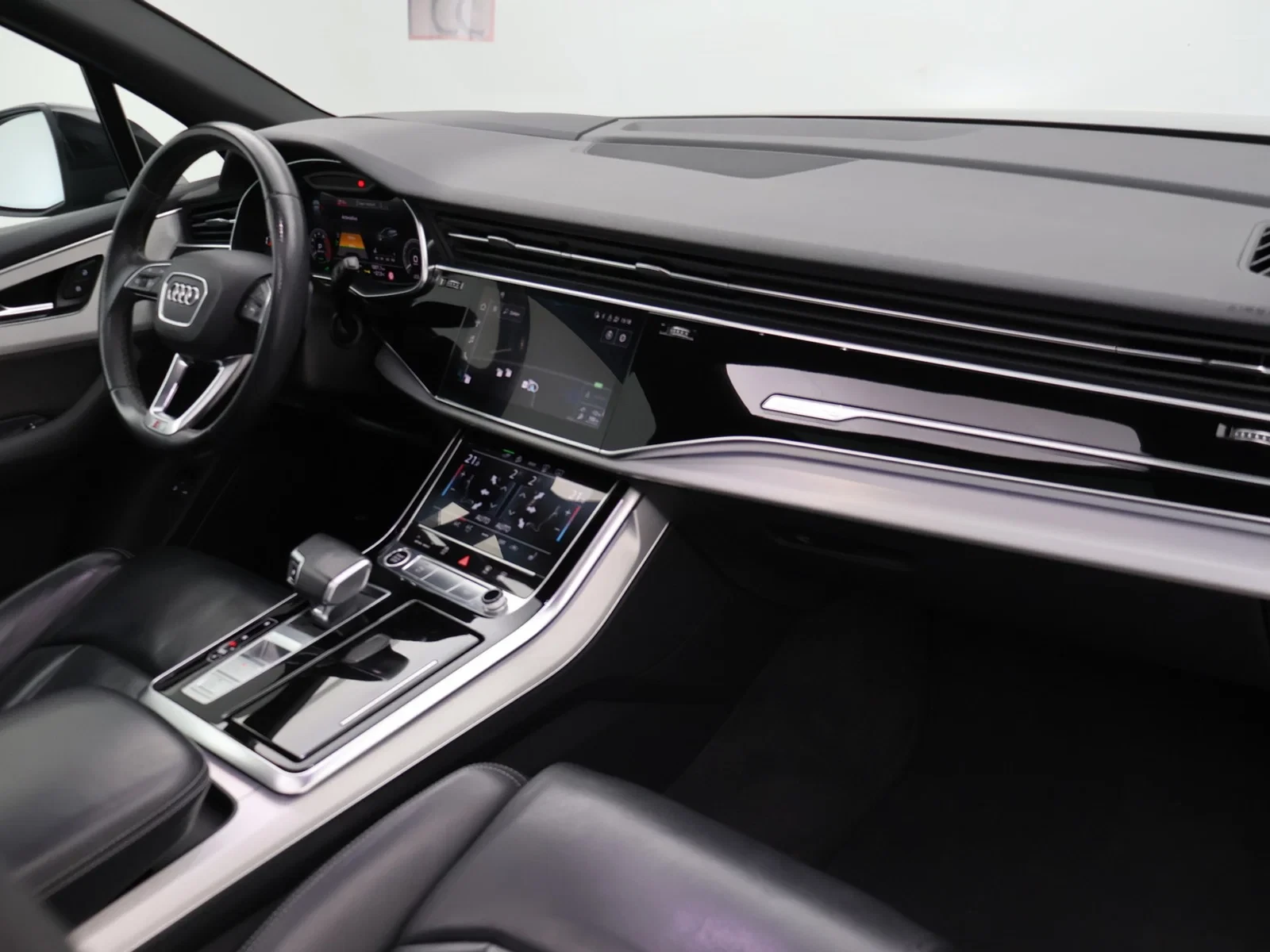 Audi-Q7-image-2
