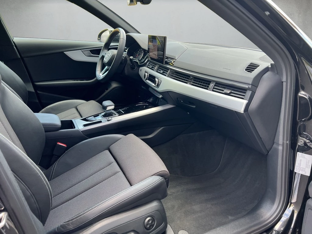 Audi A4 Avant S line 40 TFSI S tronic *LED*360°*