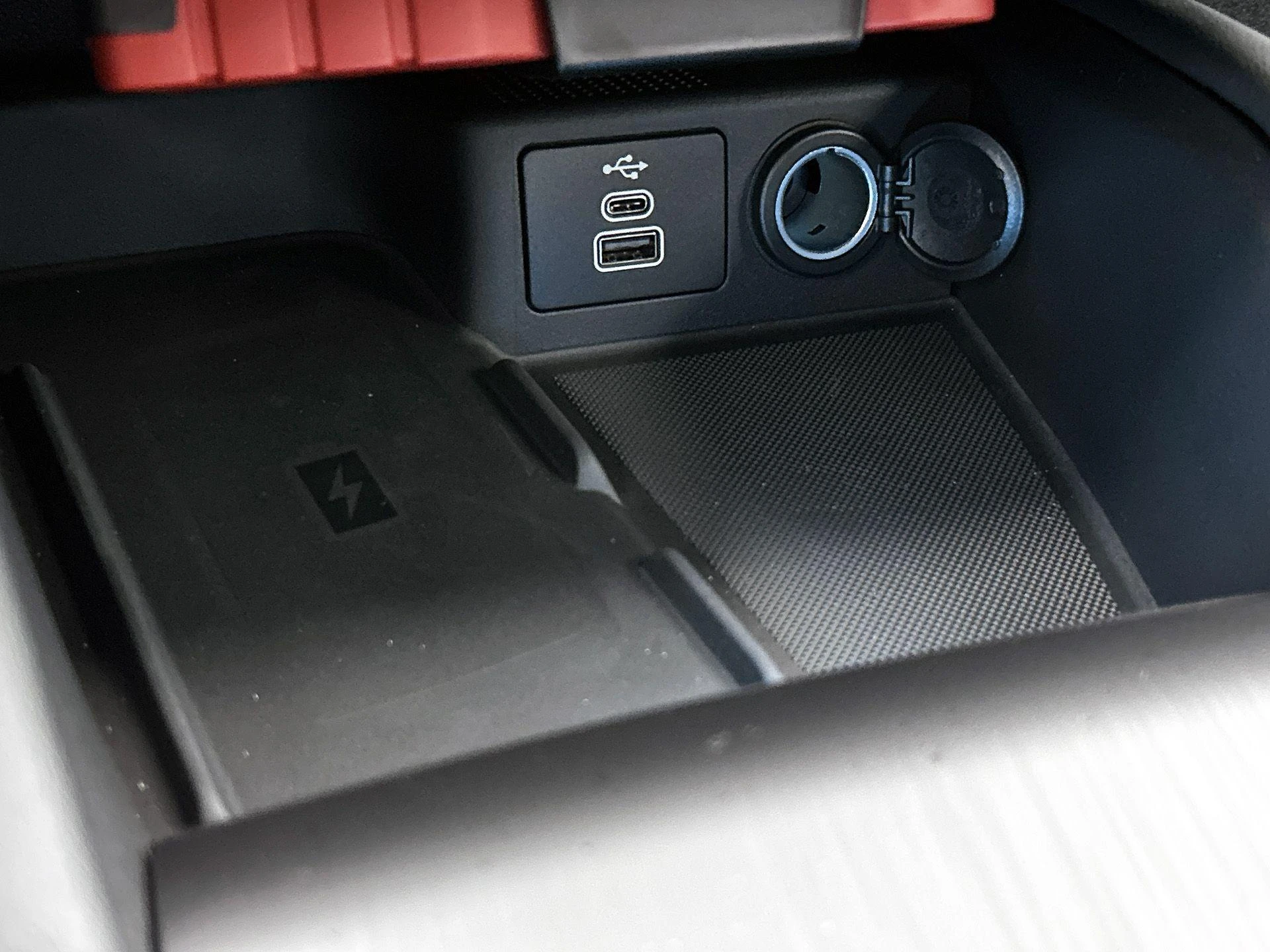 Ford-Kuga-image-28