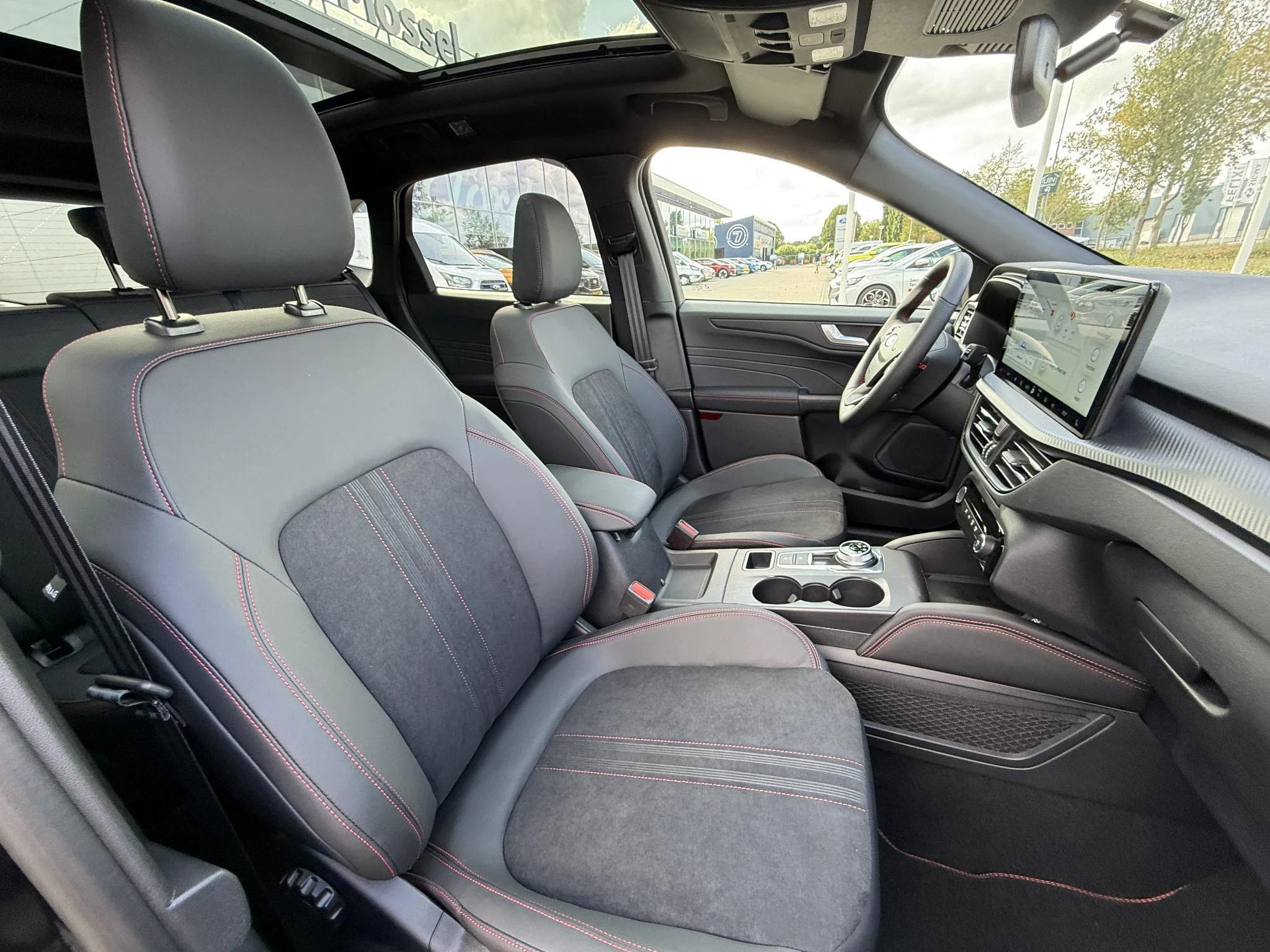 Ford-Kuga-image-7