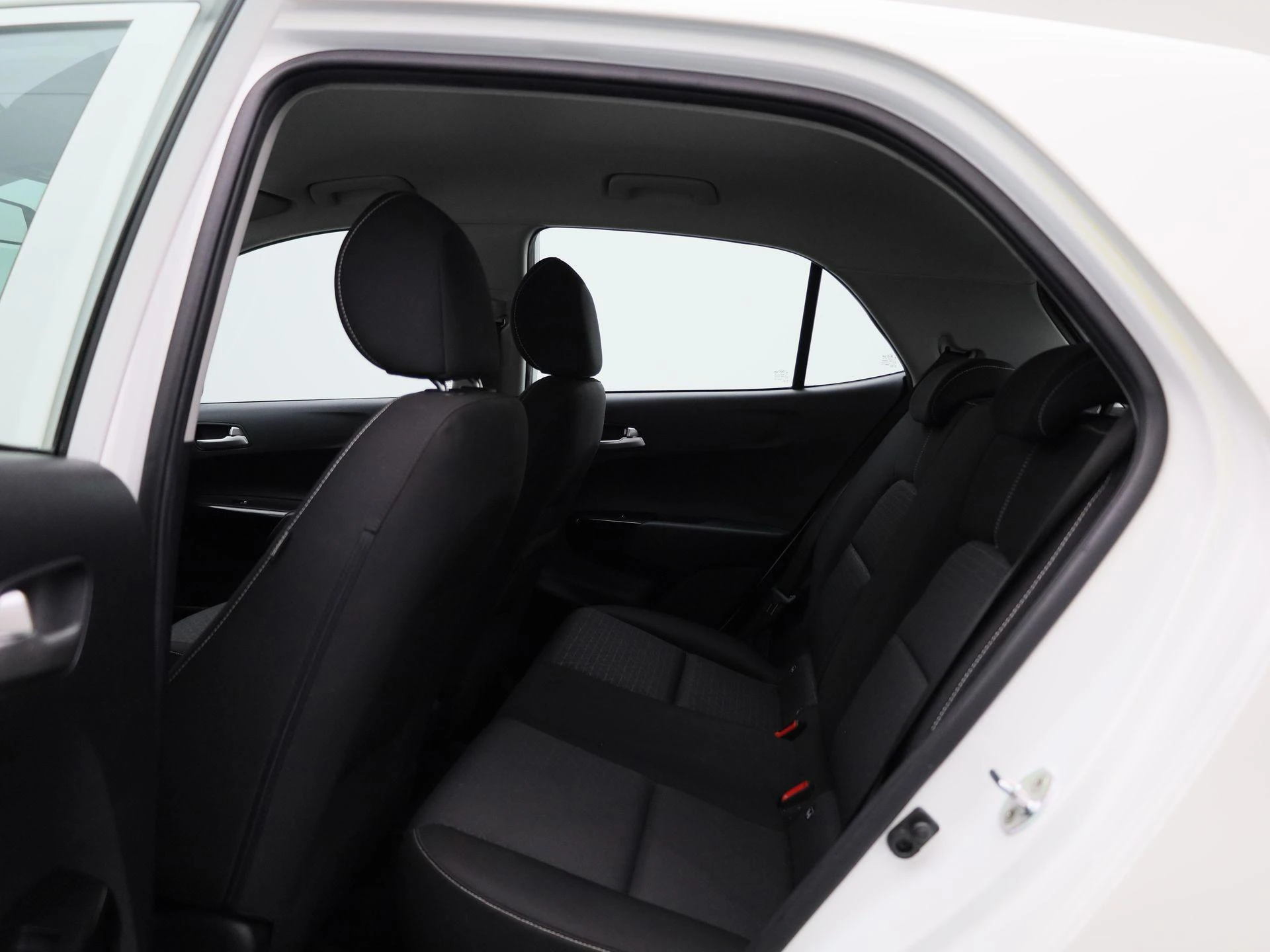 Kia-Picanto-image-10