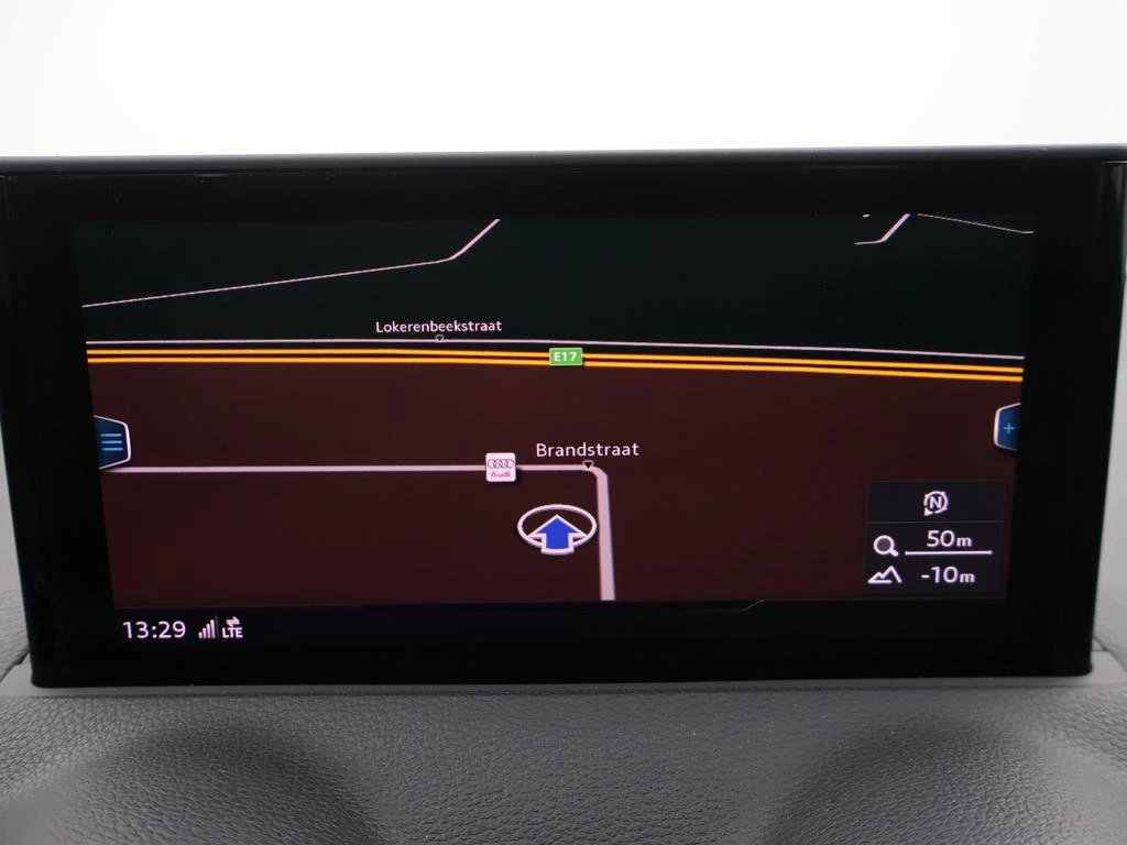 Audi Q2 Audi Q2 Business Edition Attraction 30TDI 116PK *AUTOMAAT*TREKHAAK*NAVI*CRUISE*VIRTUAL COCKPIT*...*