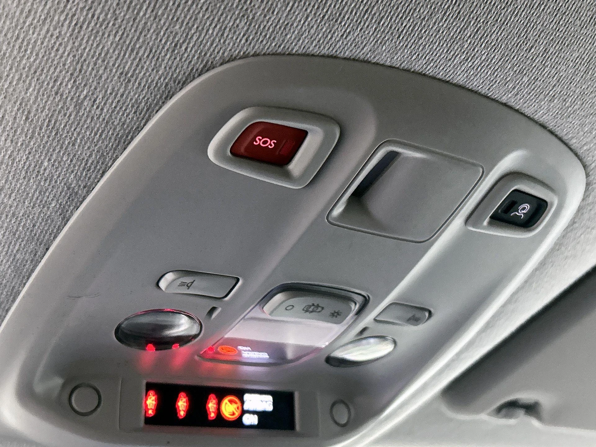 Opel-Vivaro-image-15