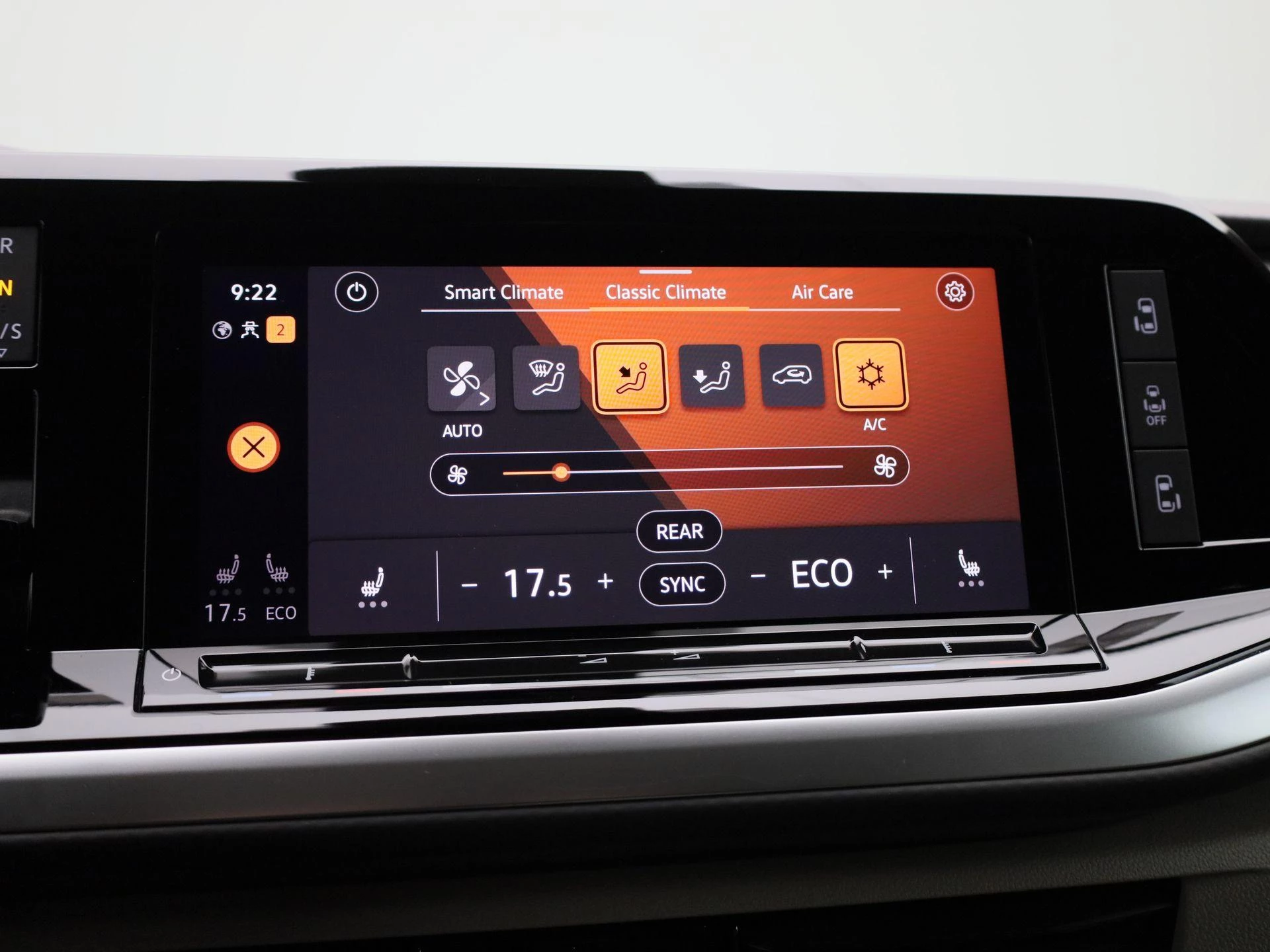 Volkswagen Multivan 1.4 eHybrid L2H1 Life 218PK