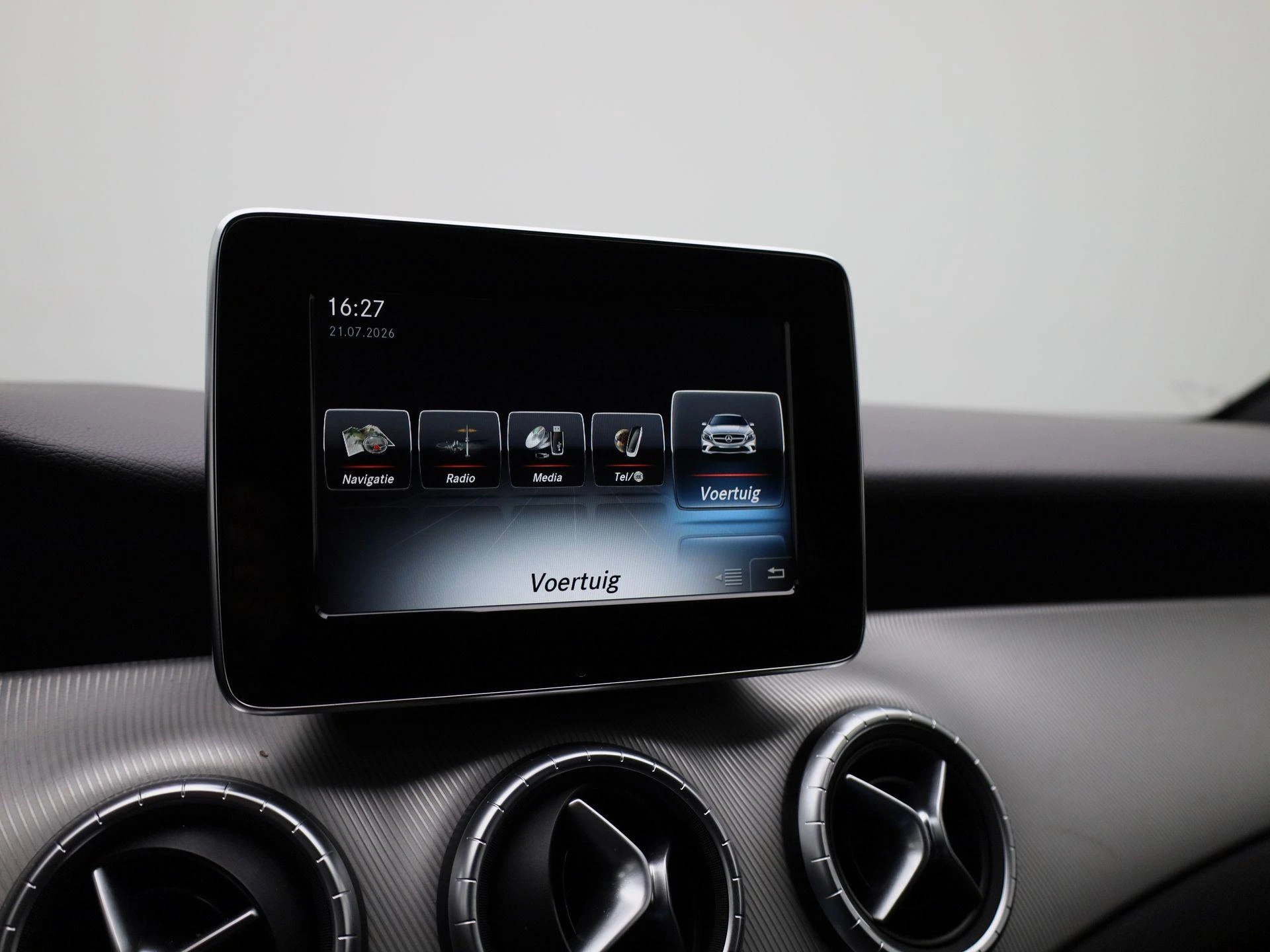 Mercedes-Benz CLA Shooting Brake 180 Ambition