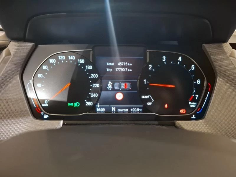 BMW-Série 1-image-1