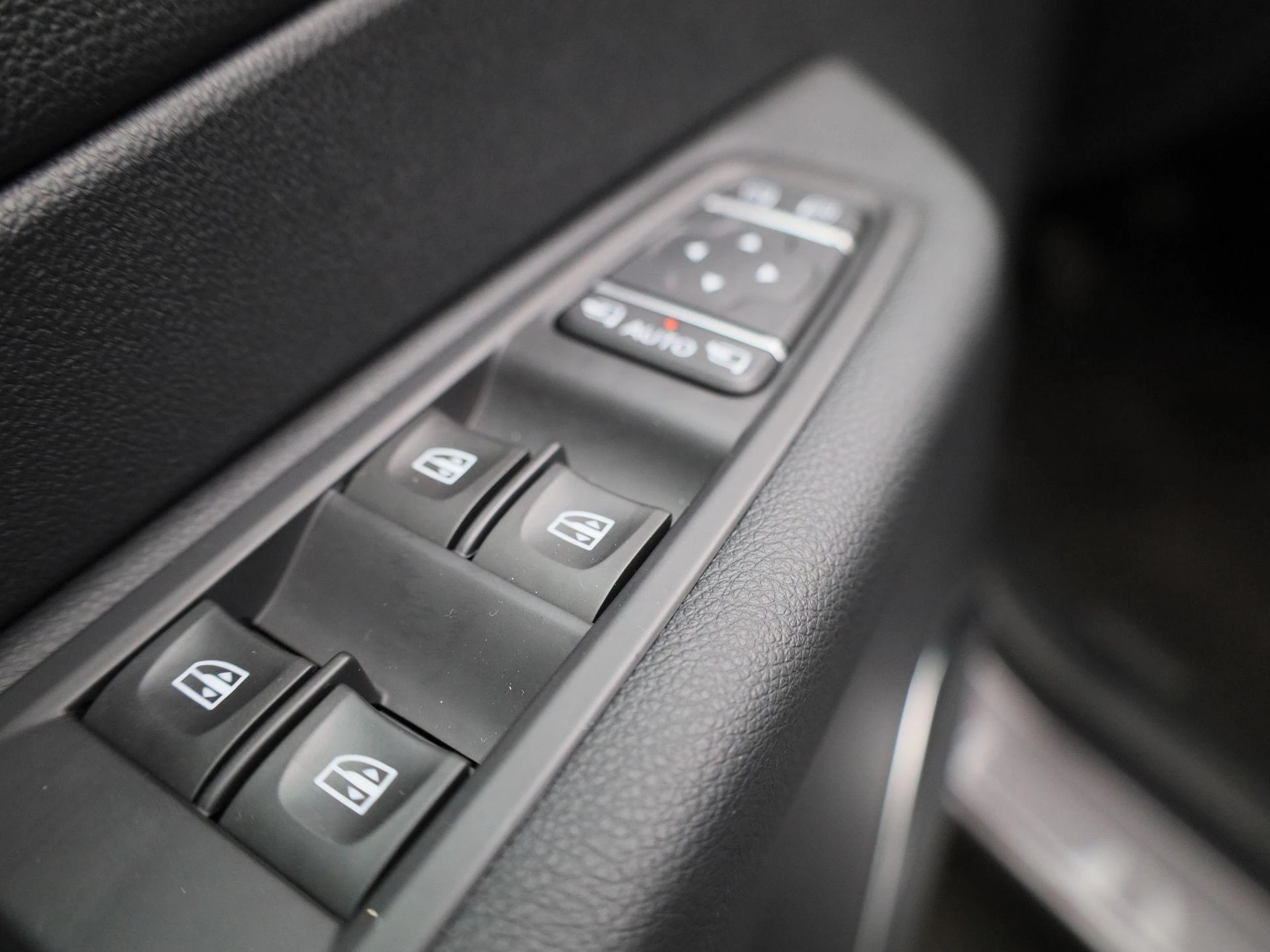 Renault-Captur-image-25