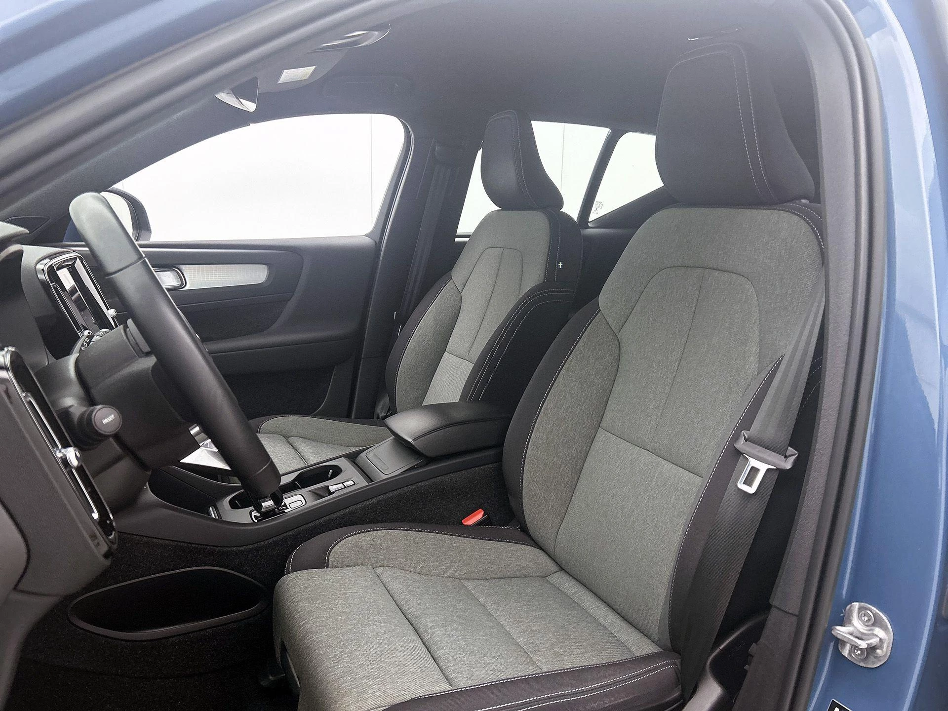 Volvo-XC40-image-35