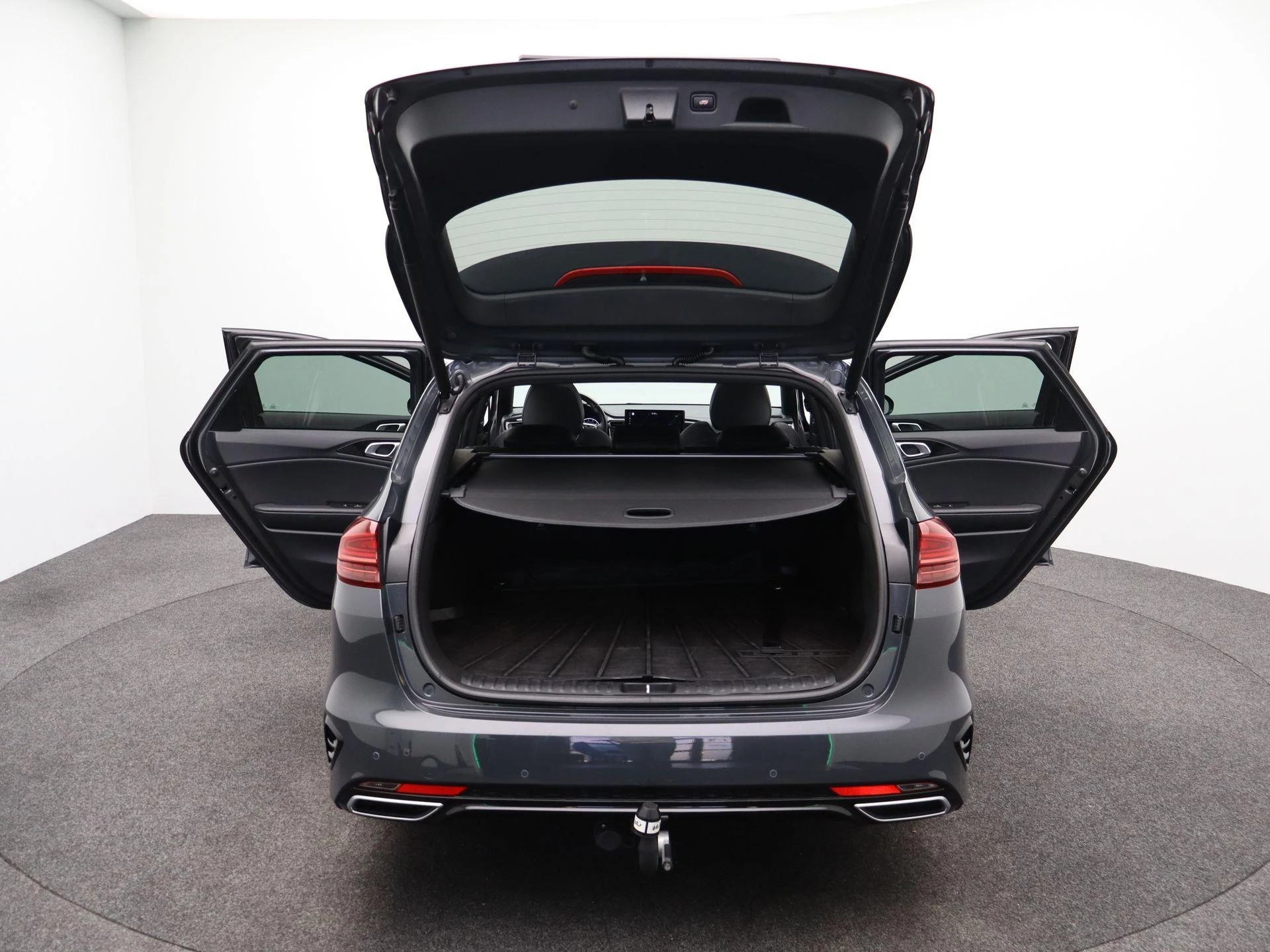 Kia-Ceed Sportswagon-image-40