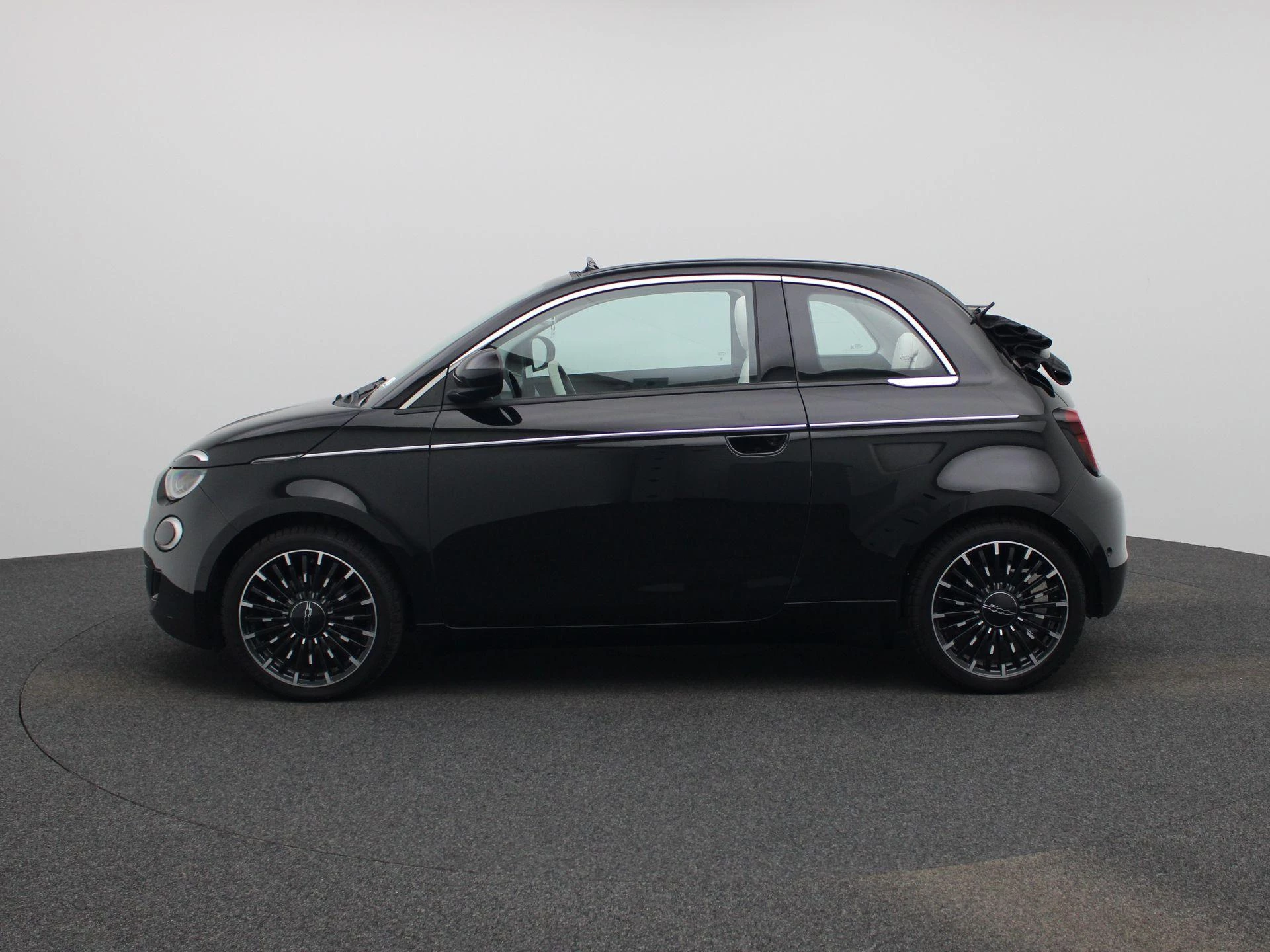 Fiat-500e-image-3