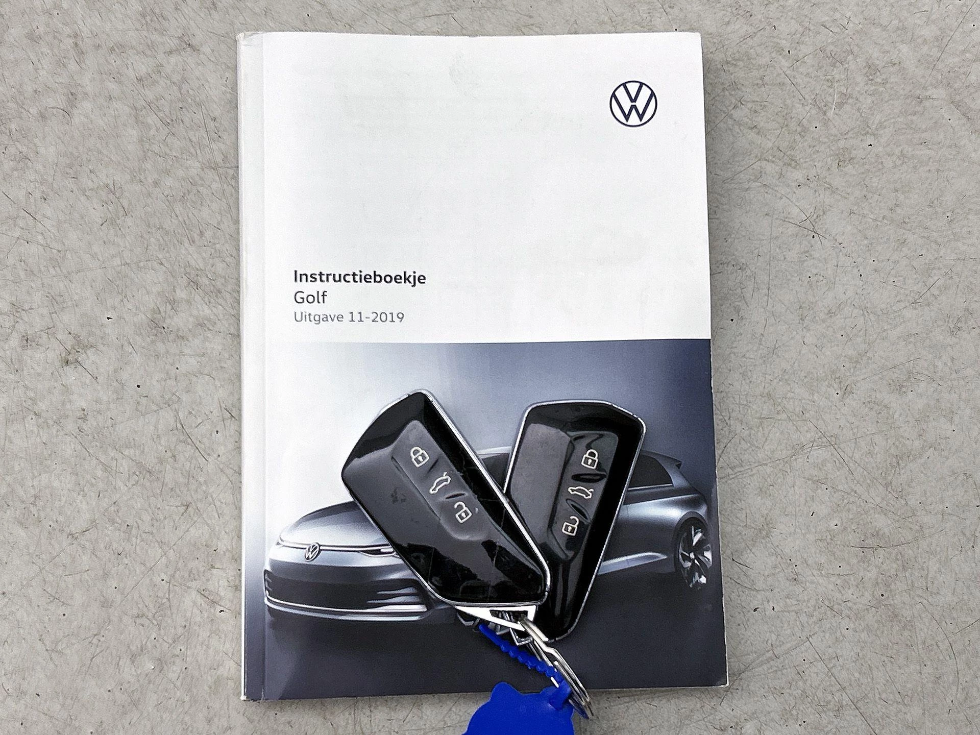 Volkswagen-Golf-image-34
