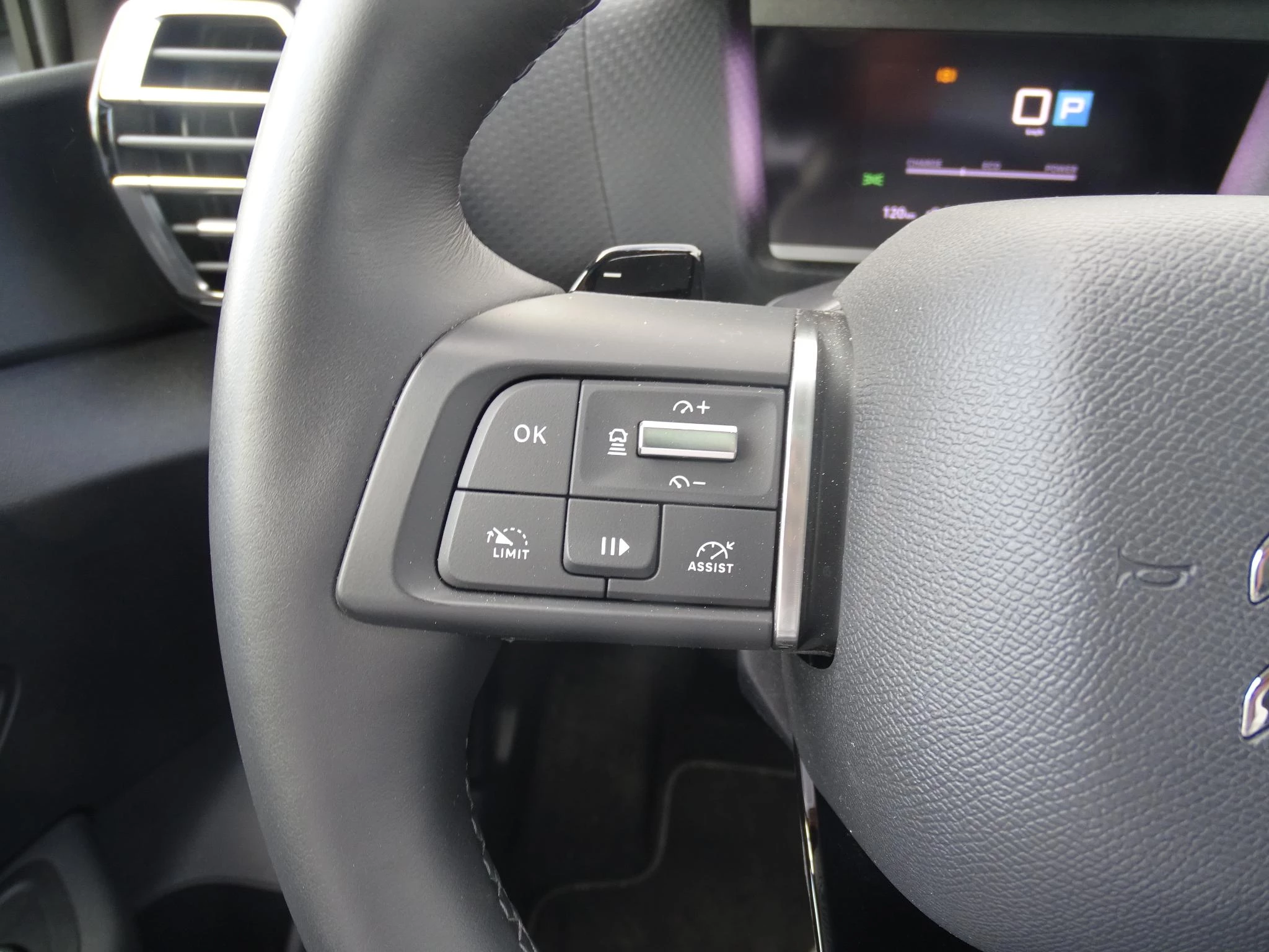Citroën C4 1.2 Hybride 136 ë-DCS6 MAX