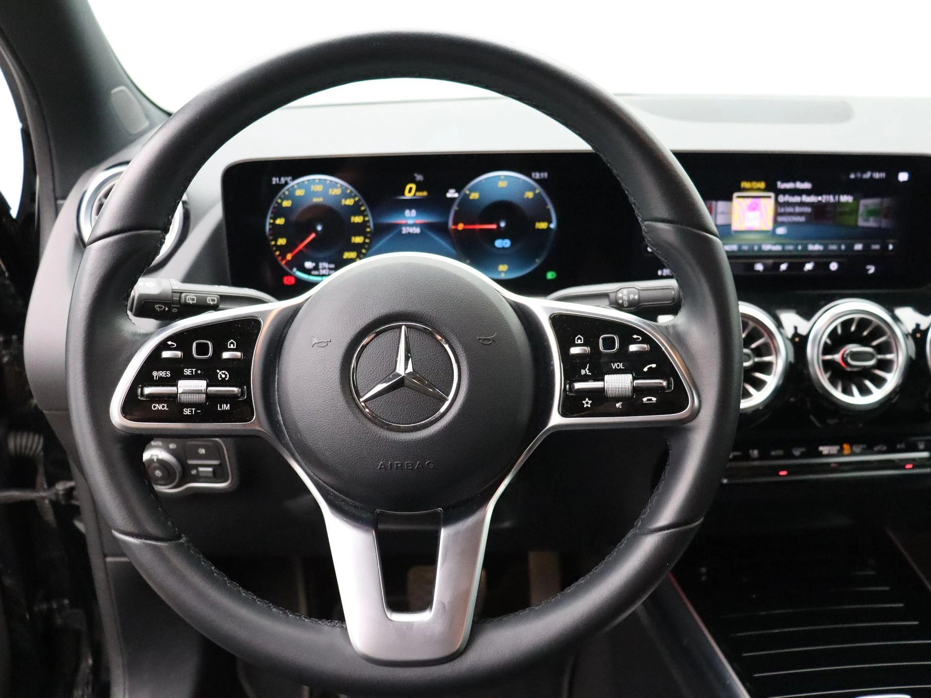 Mercedes-Benz EQA 250 Business Line