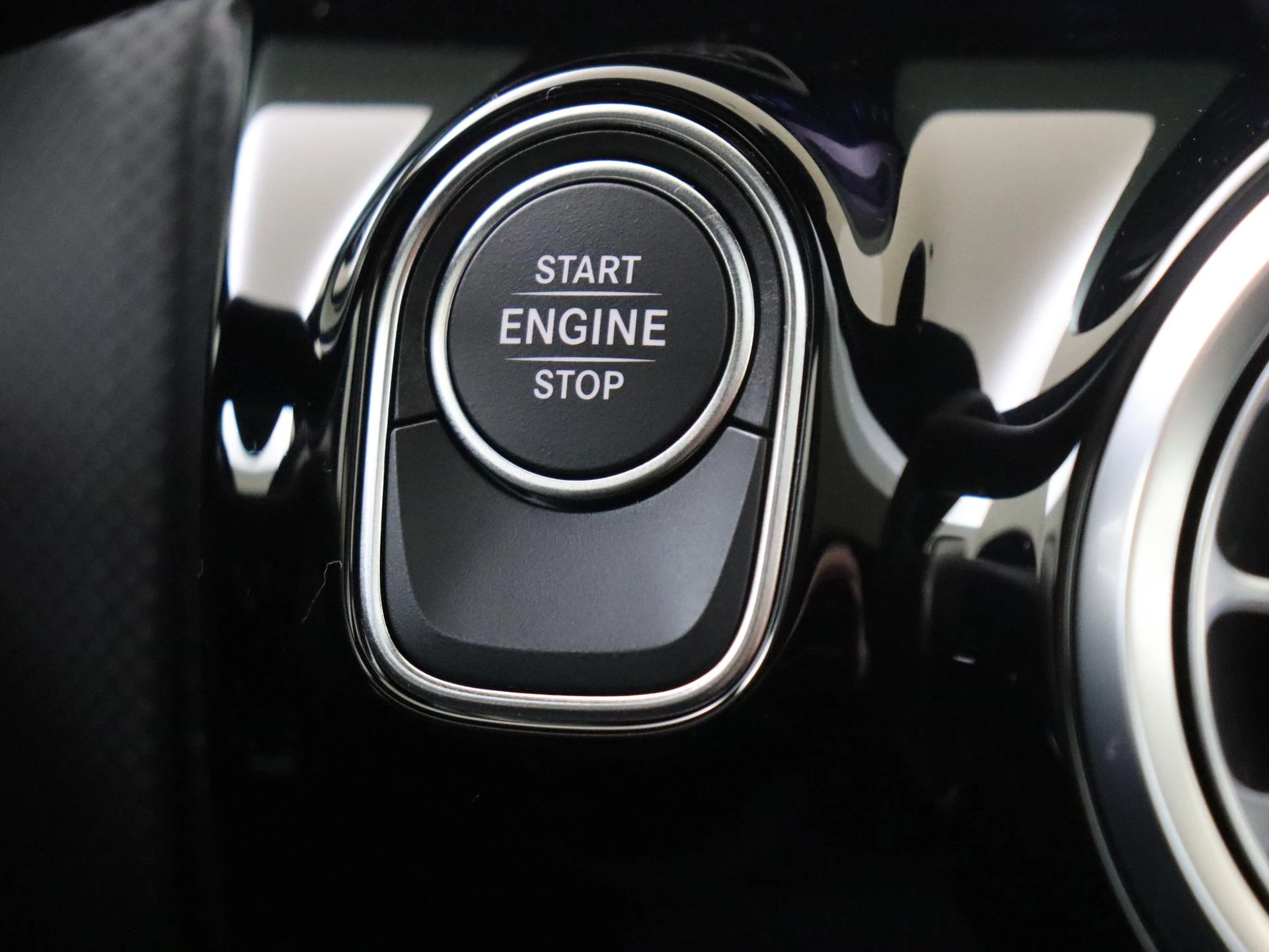 Mercedes-Benz-A-Klasse-image-21