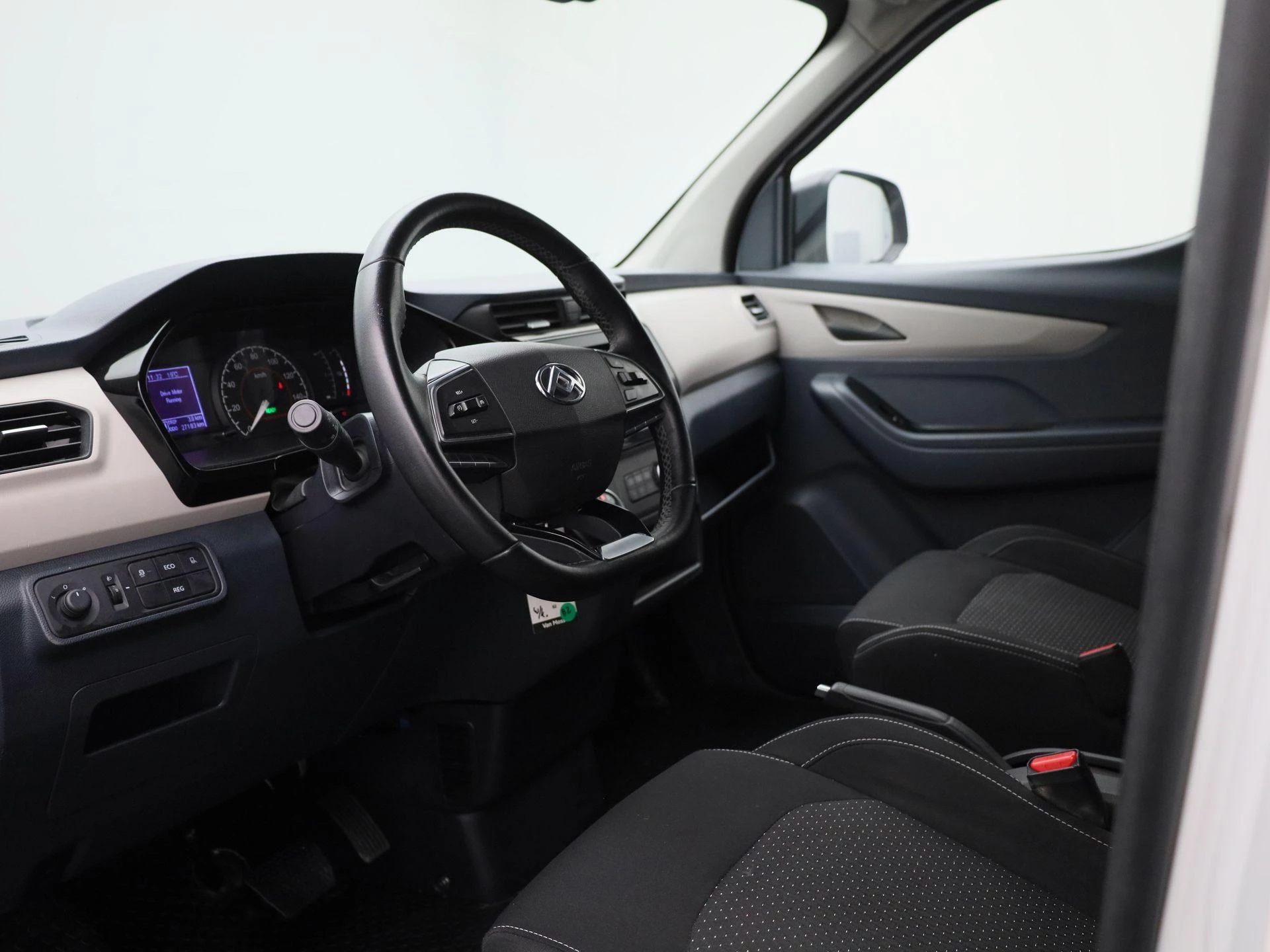 Maxus-eDeliver3-image-29