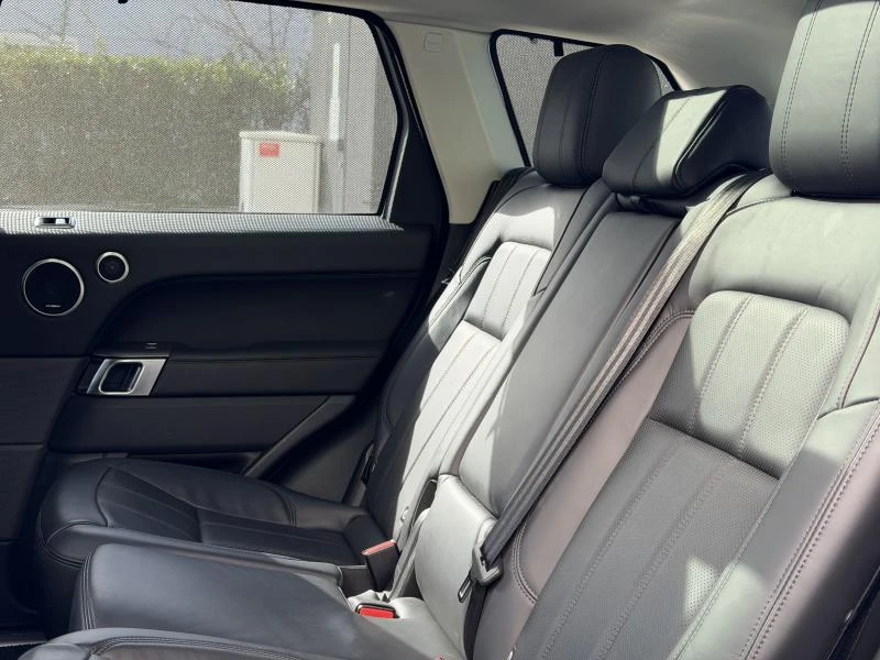 Land Rover-Range Rover Sport-image-23