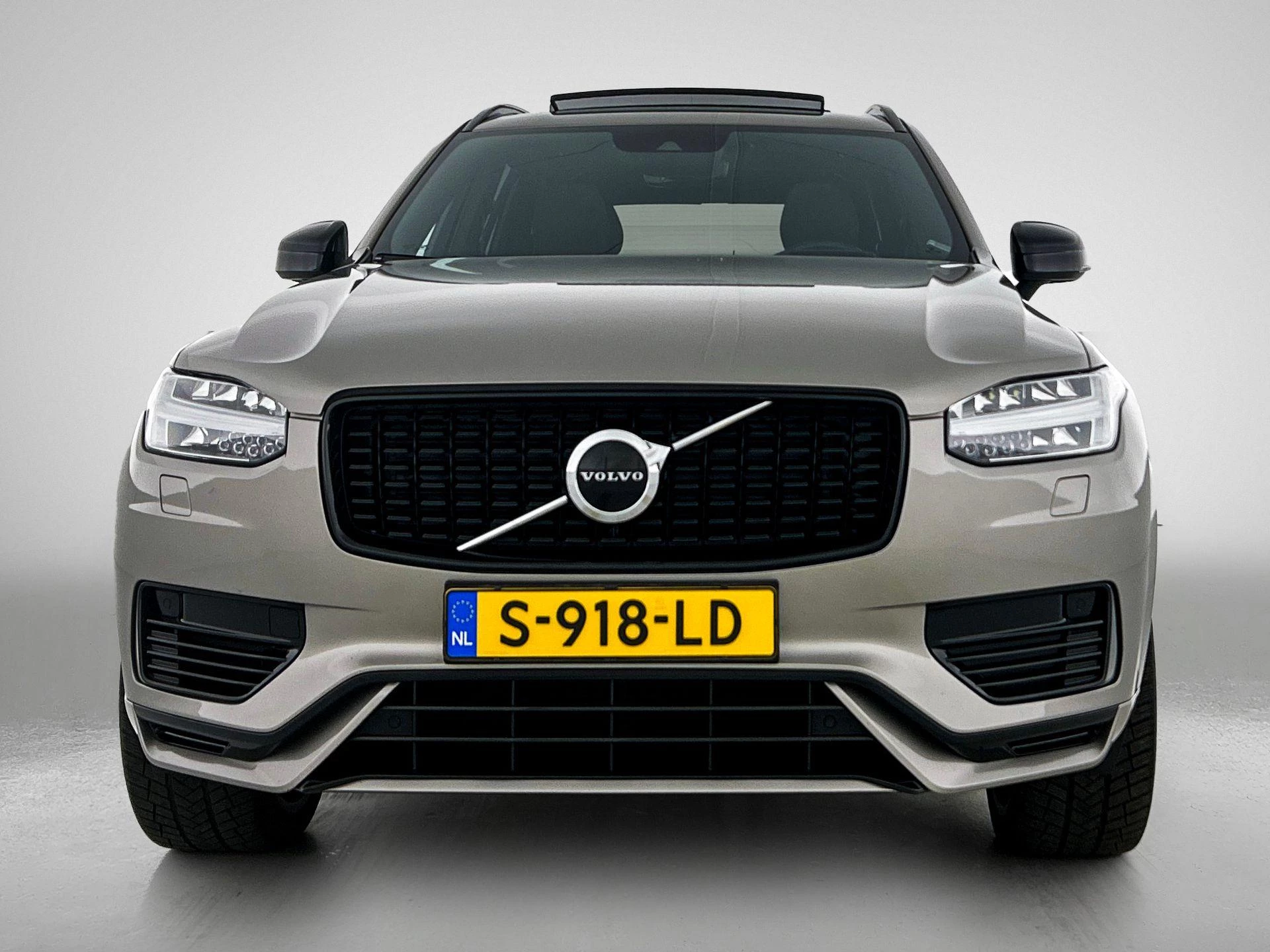 Volvo-XC90-image-6